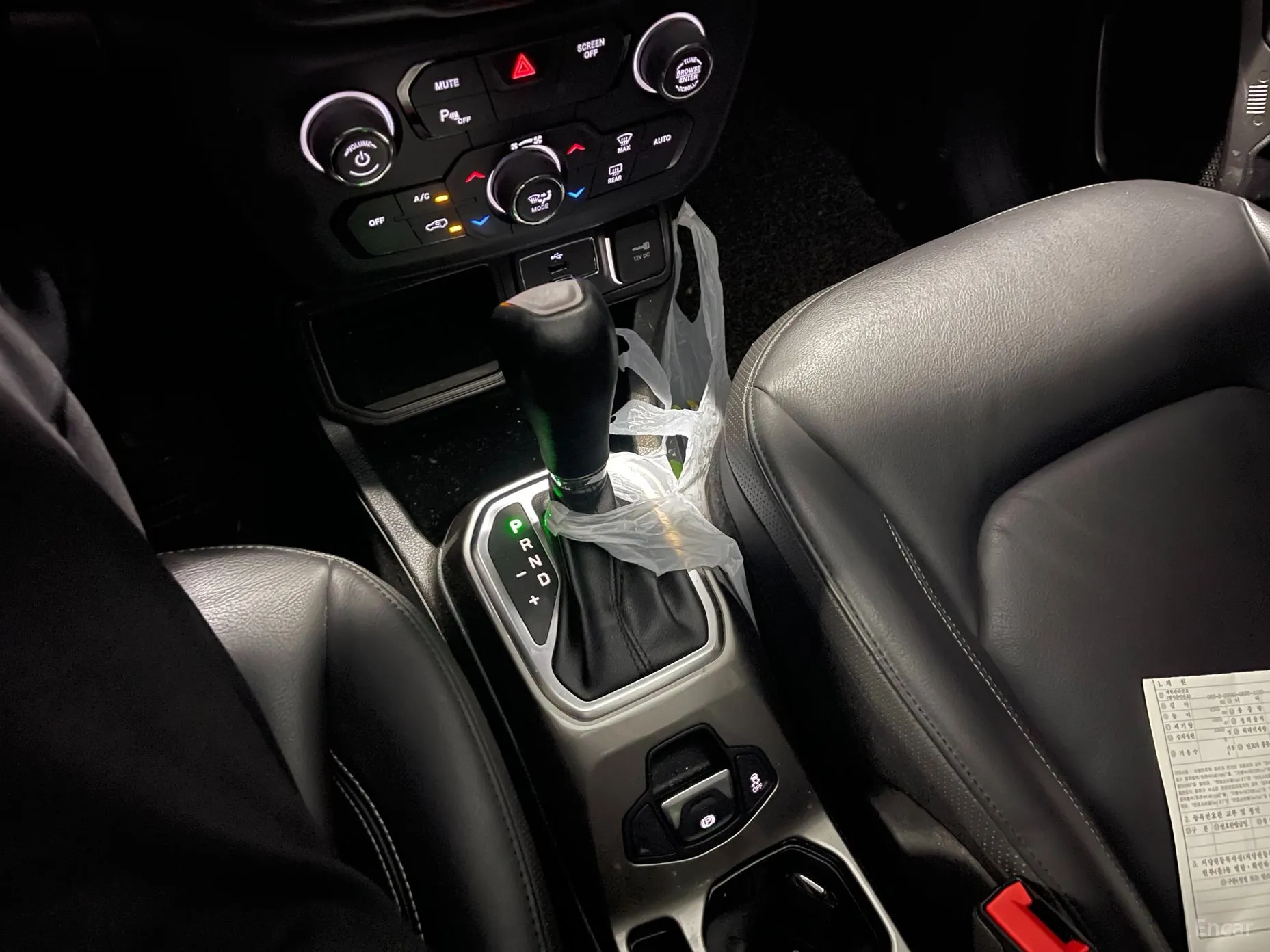 Jeep Renegade превью 8