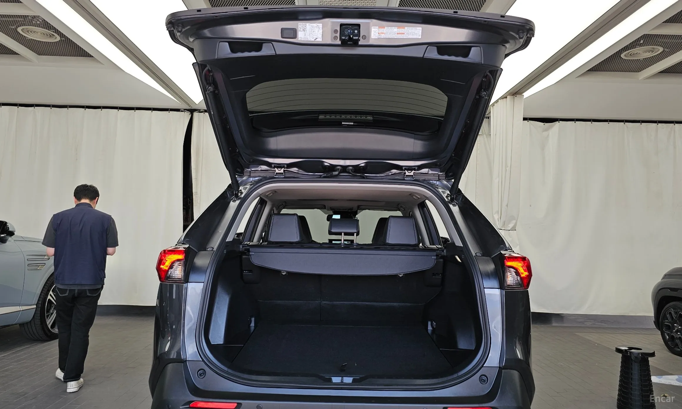 Toyota RAV4 5th Generation превью 20