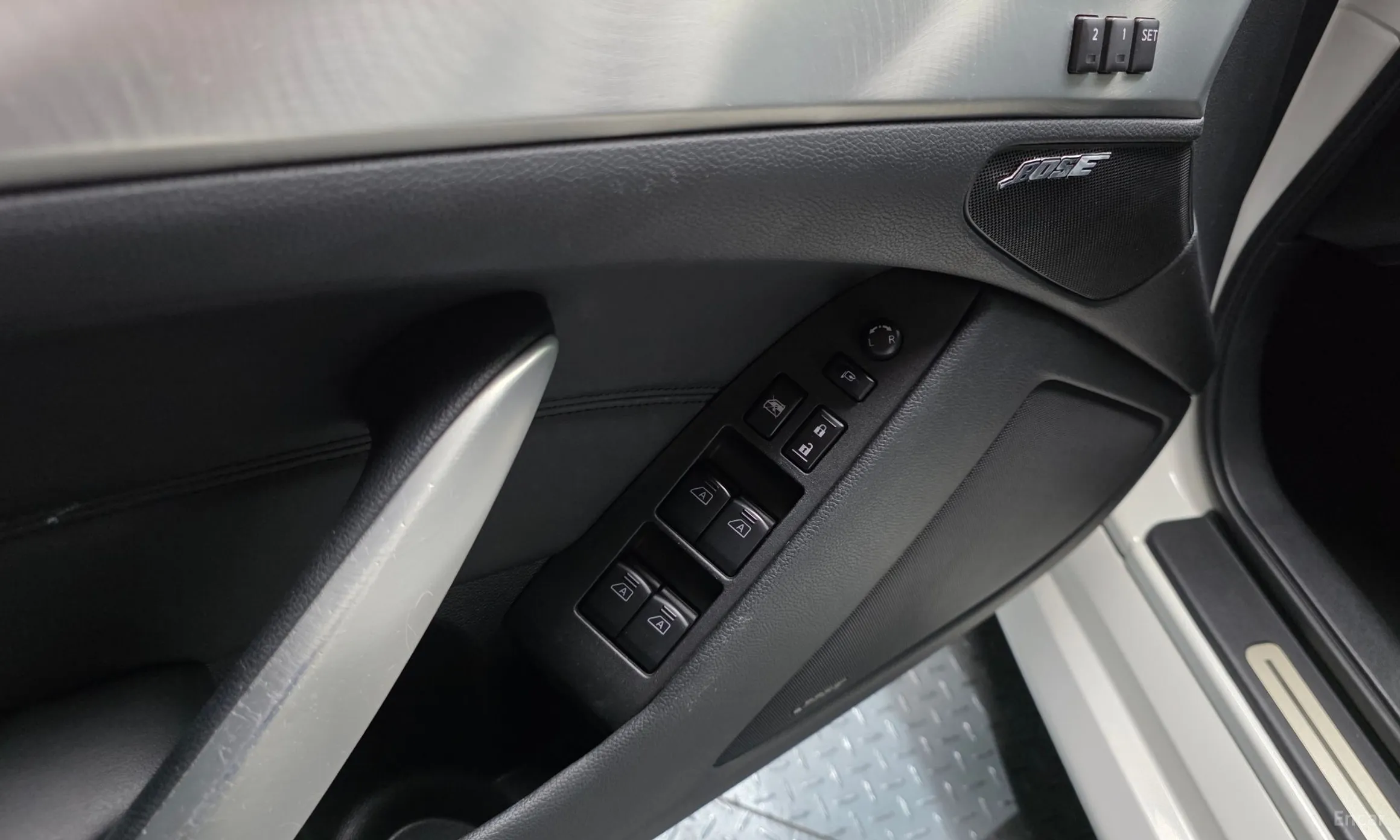 Infiniti G37 превью 13