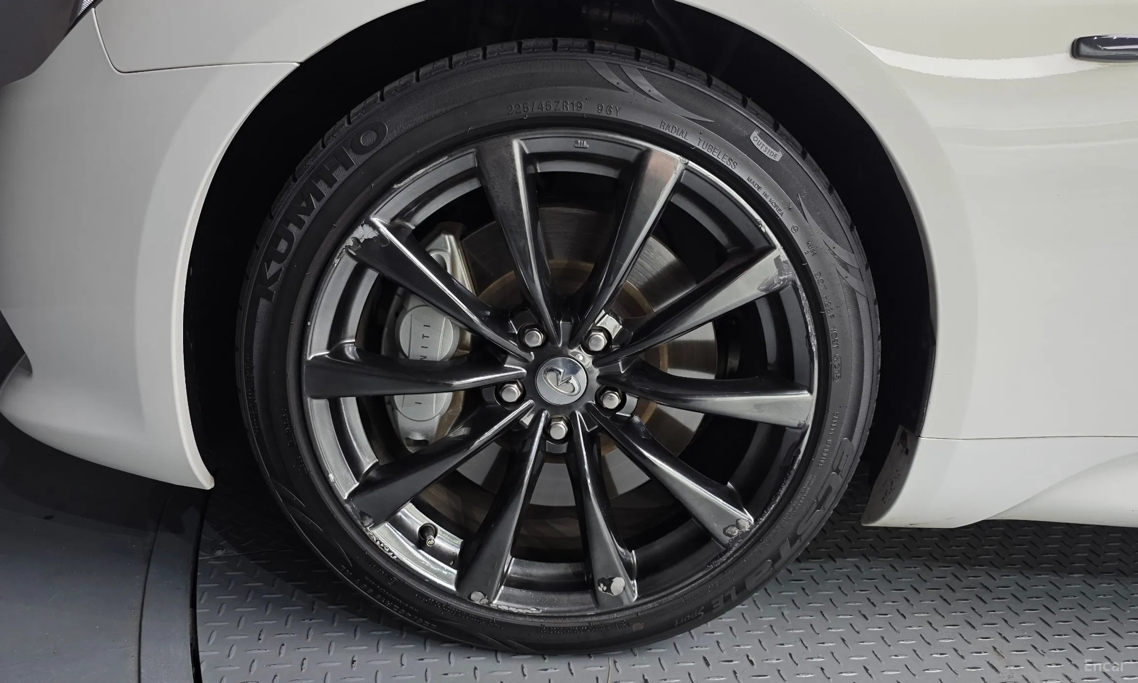 Infiniti G37 превью 5