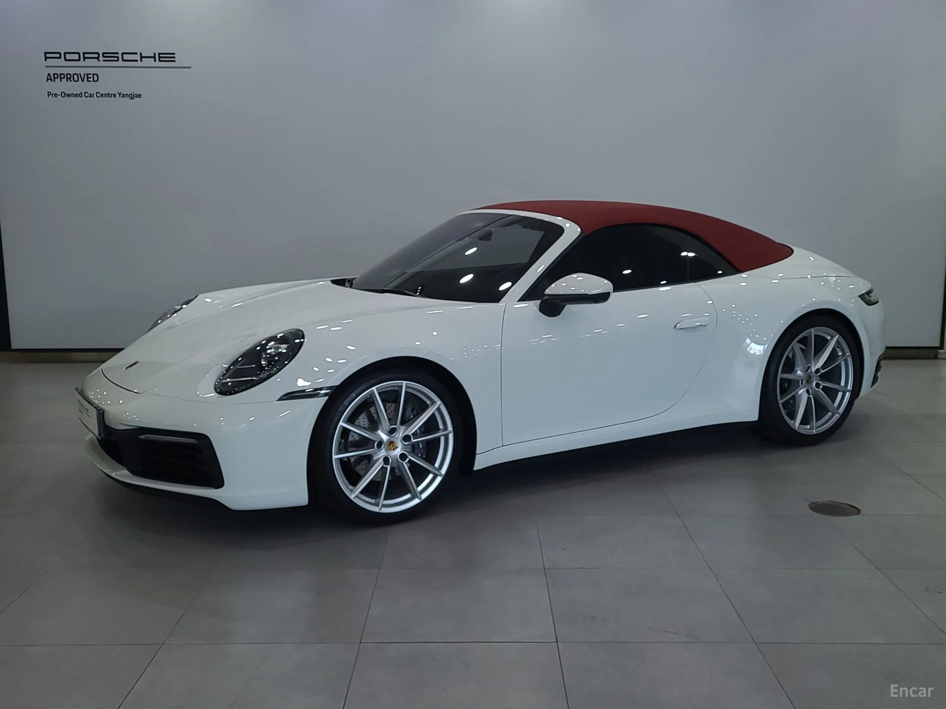 Porsche 911 (992)