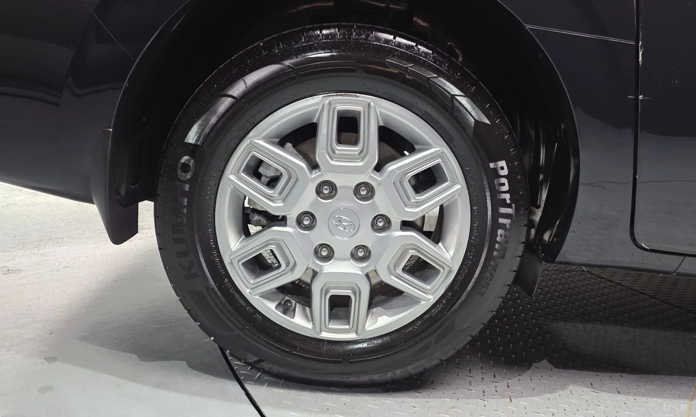 Hyundai Staria превью 5