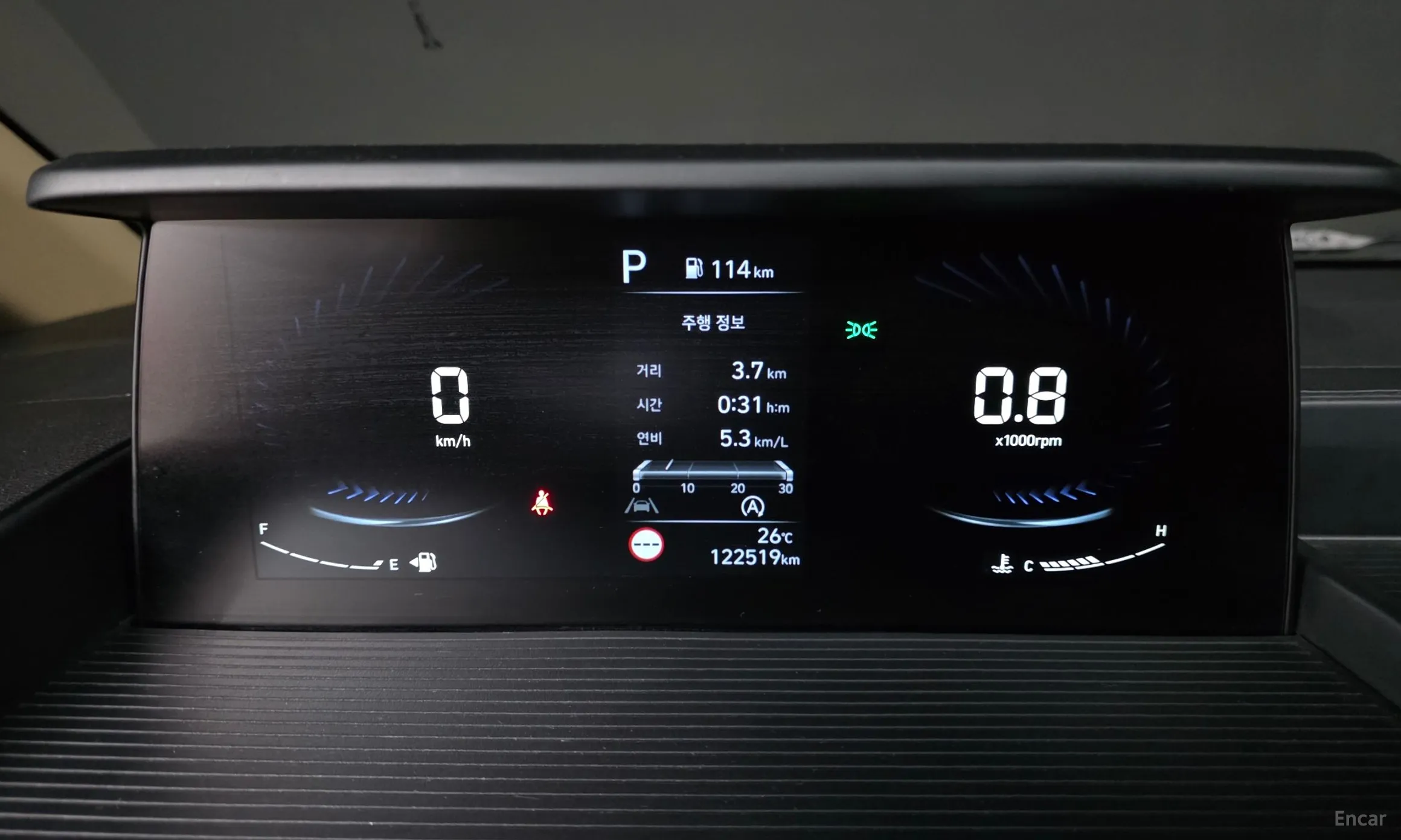 Hyundai Staria превью 8