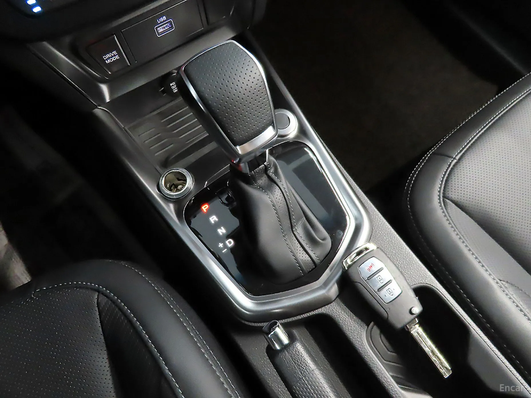 KG Mobility (SsangYong) Tivoli превью 9