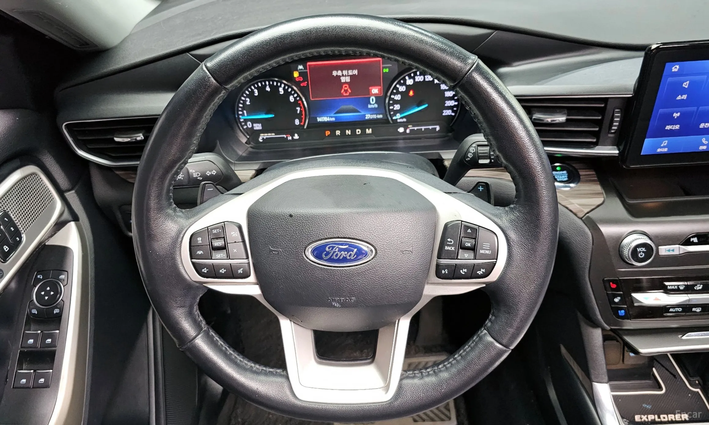 Ford Explorer 6th Generation превью 12