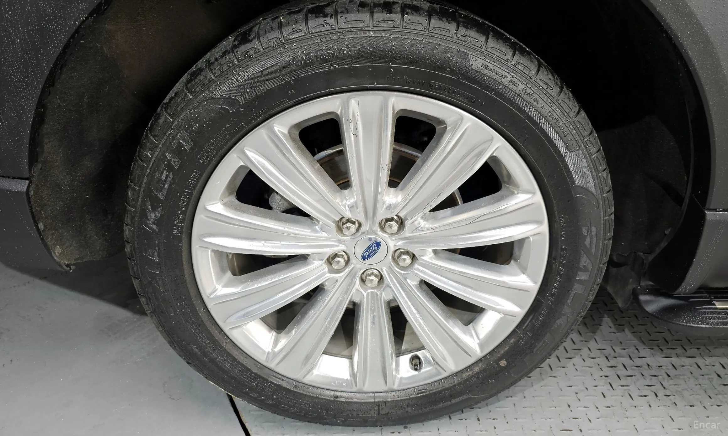 Ford Explorer 6th Generation превью 5