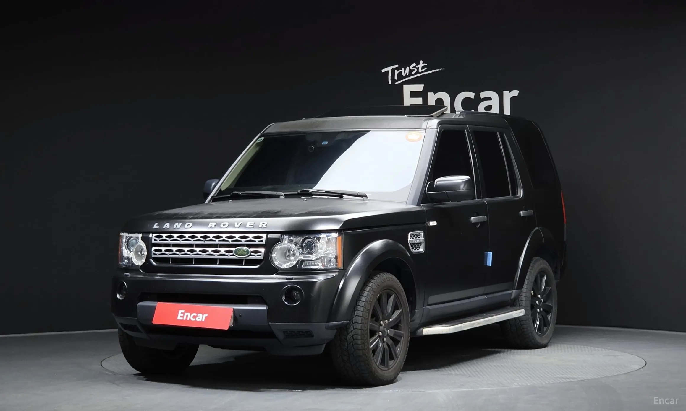 Land Rover Discovery 4
