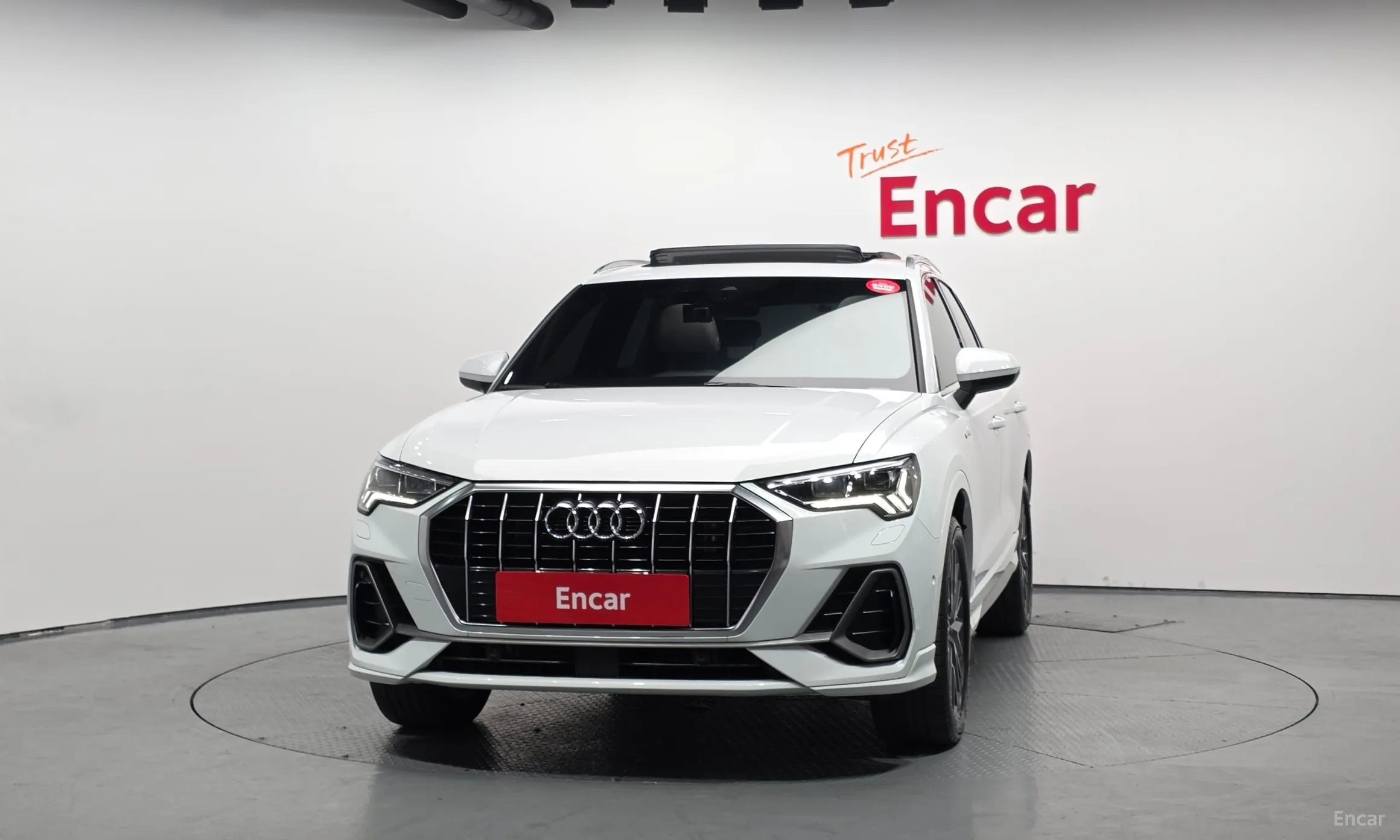 Audi Q3 (F3) превью 3