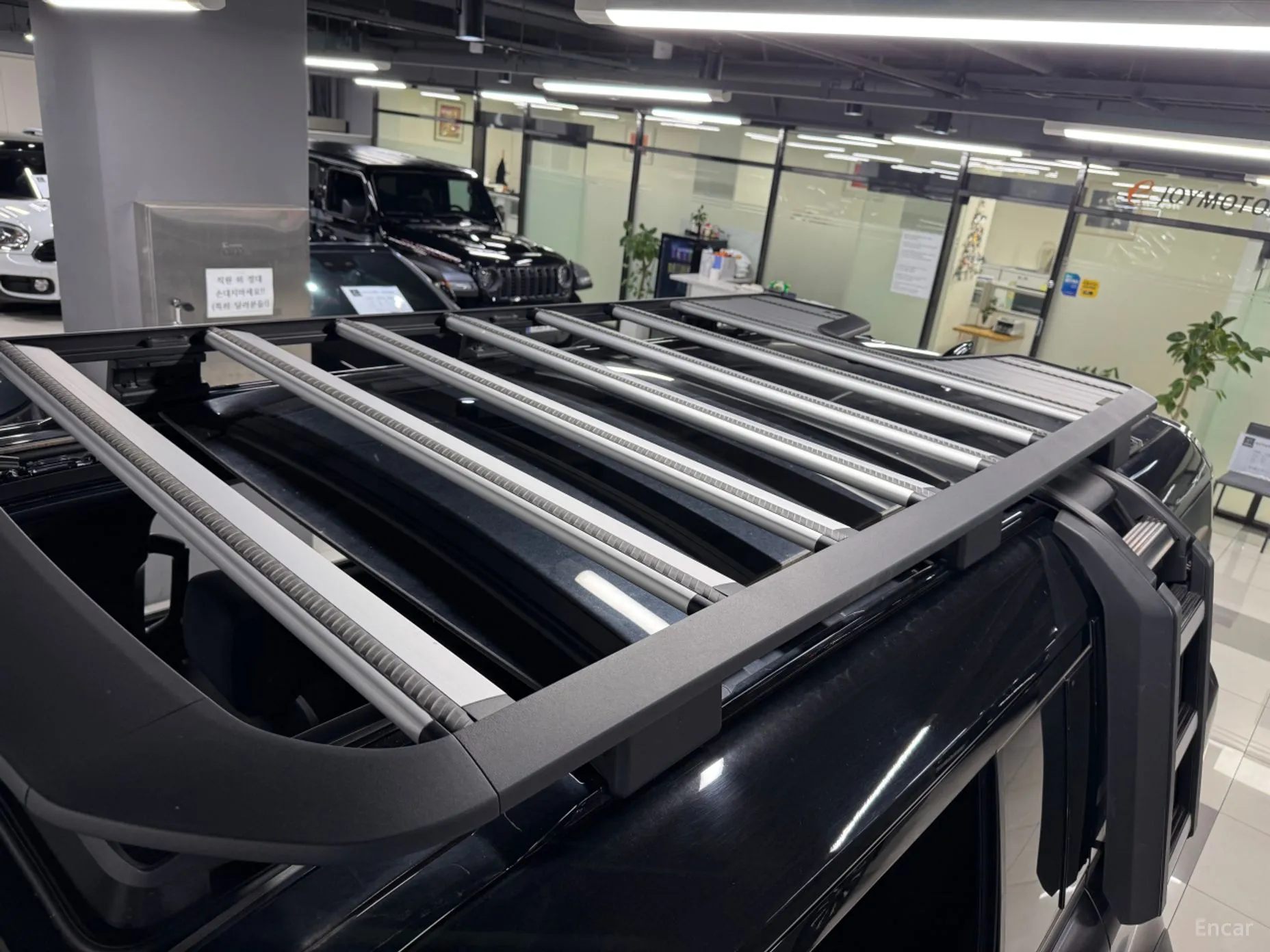 Land Rover Defender (L663) превью 17