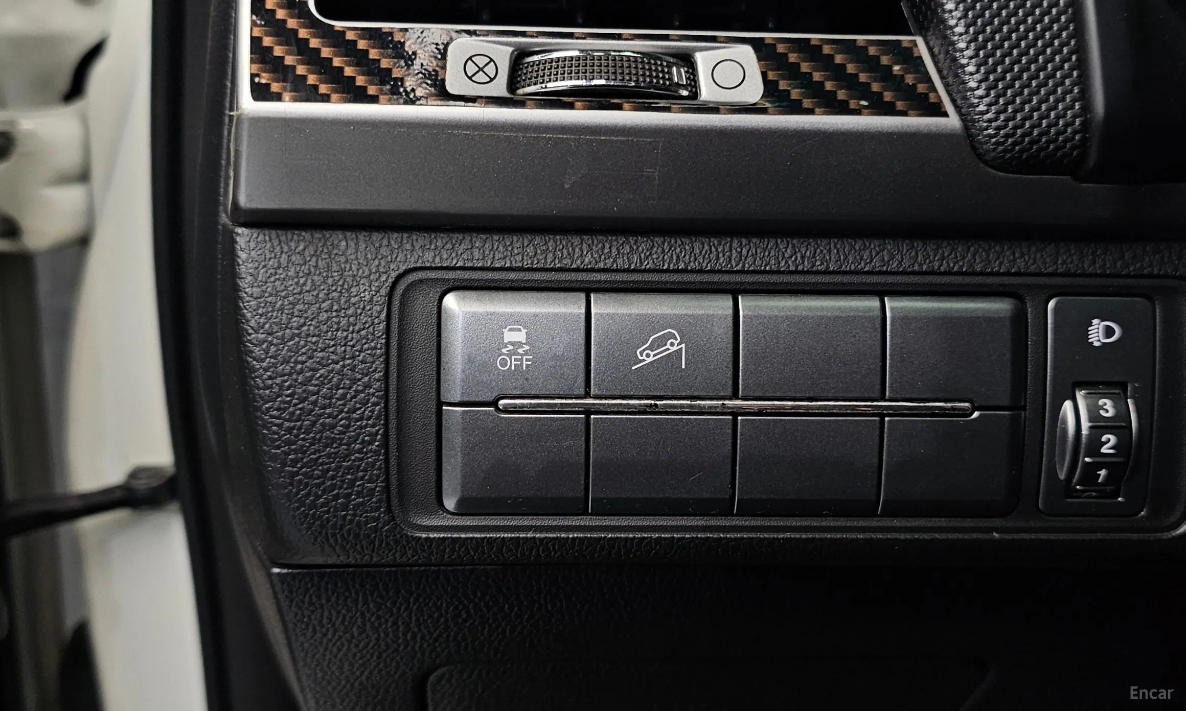 KG Mobility (SsangYong) Rexton Sports превью 14