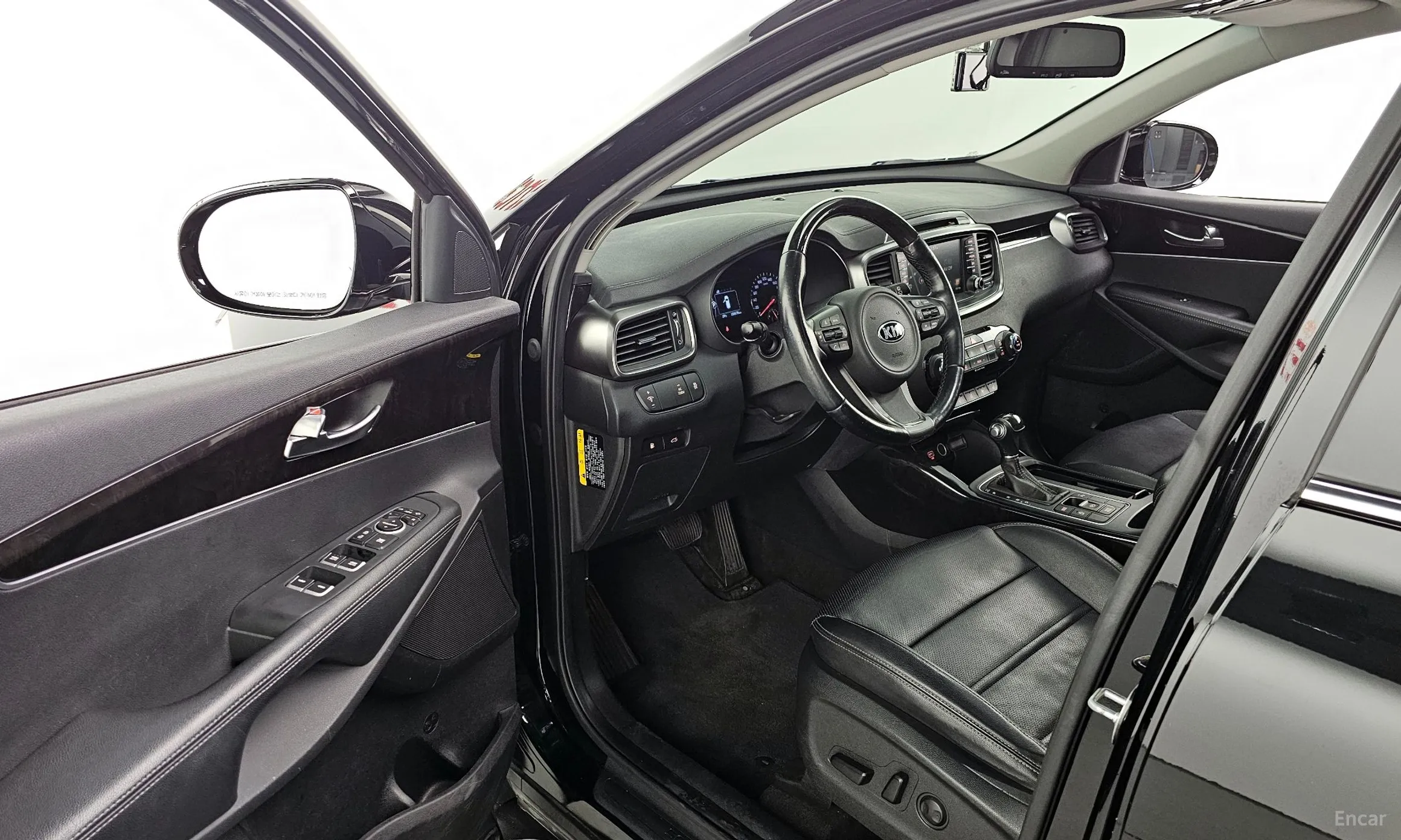 Kia Sorento превью 10