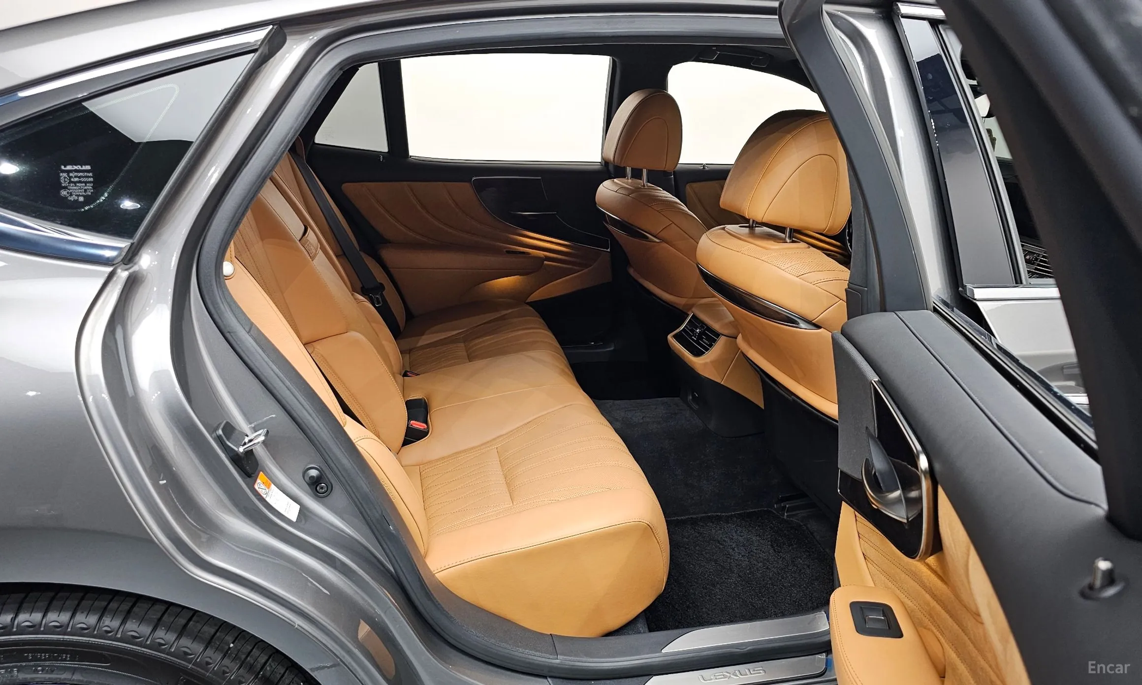 Lexus LS500 5th Generation превью 11