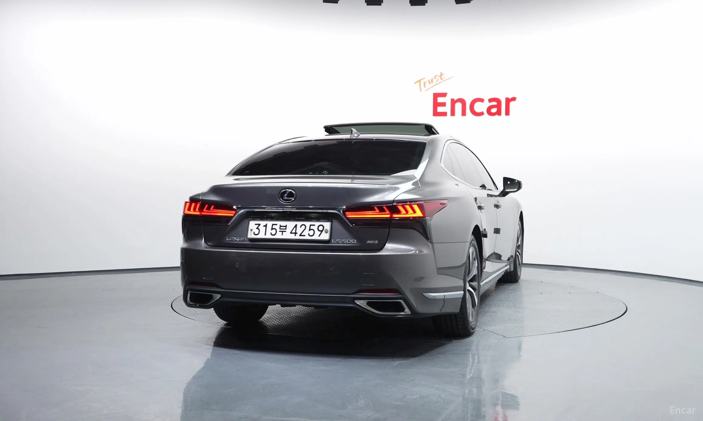Lexus LS500 5th Generation превью 4
