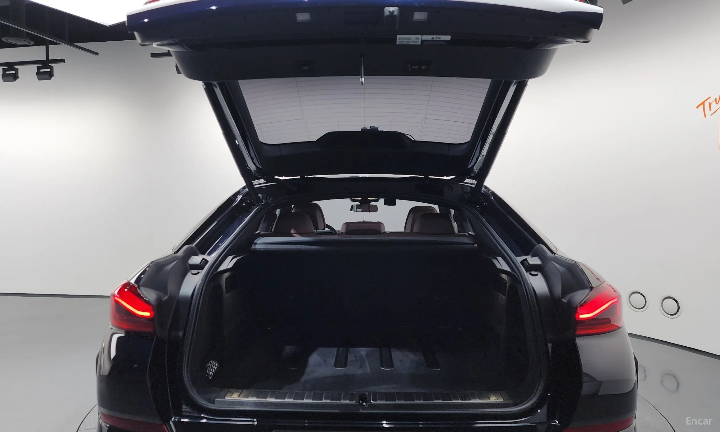 BMW X6 (G06) превью 17