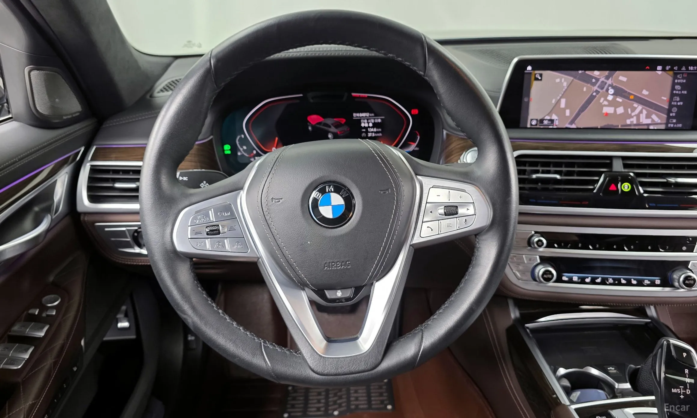 BMW 7 Series (G11) превью 13