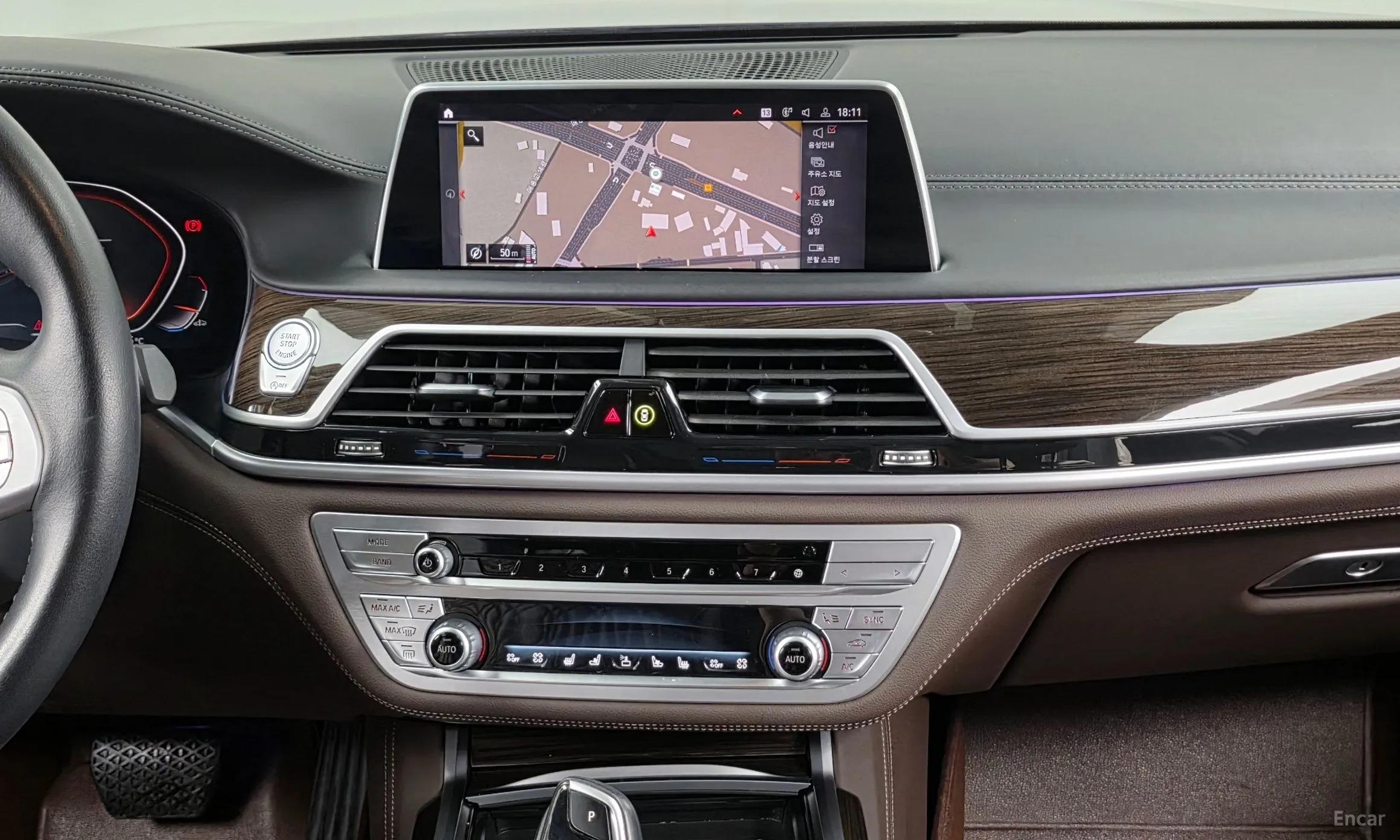 BMW 7 Series (G11) превью 14