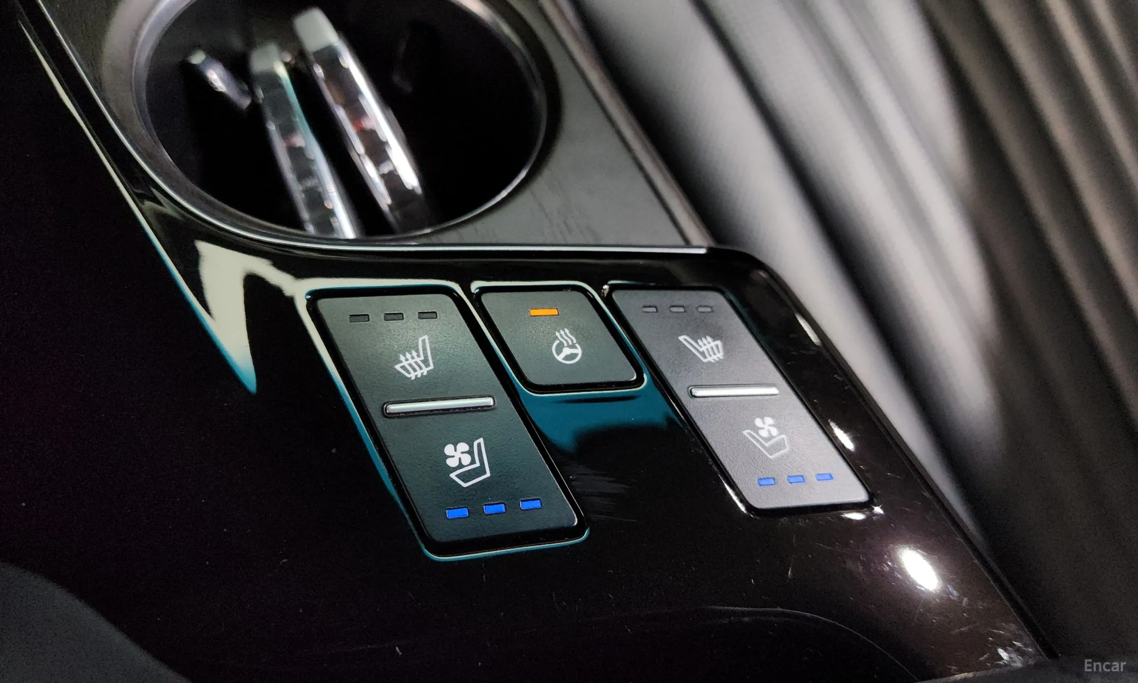Kia K8 Hybrid превью 16