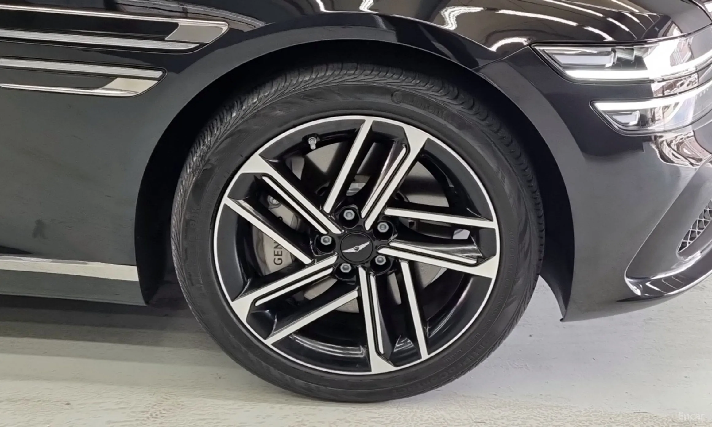 Genesis G80 (RG3) превью 5