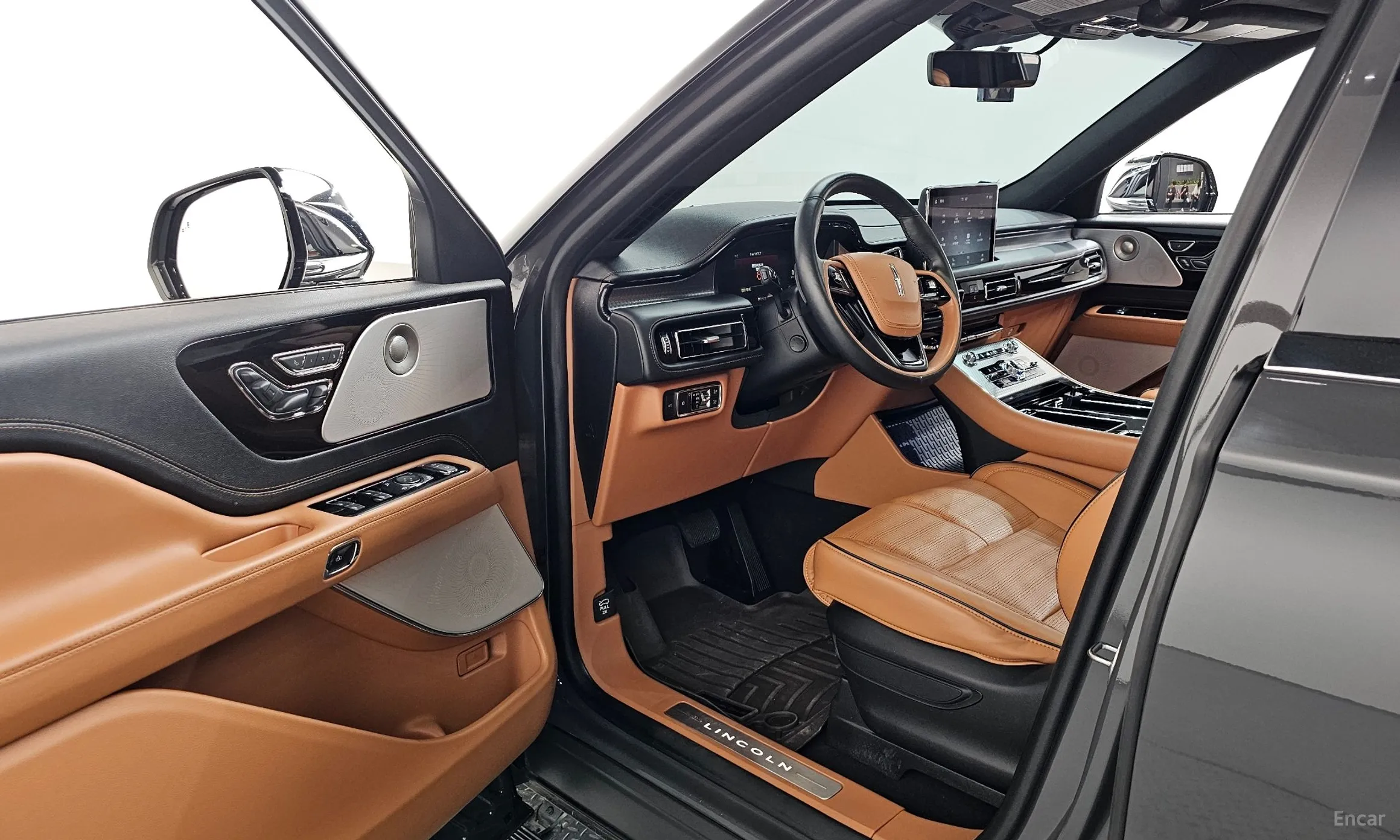 Lincoln Aviator 2nd Generation превью 10