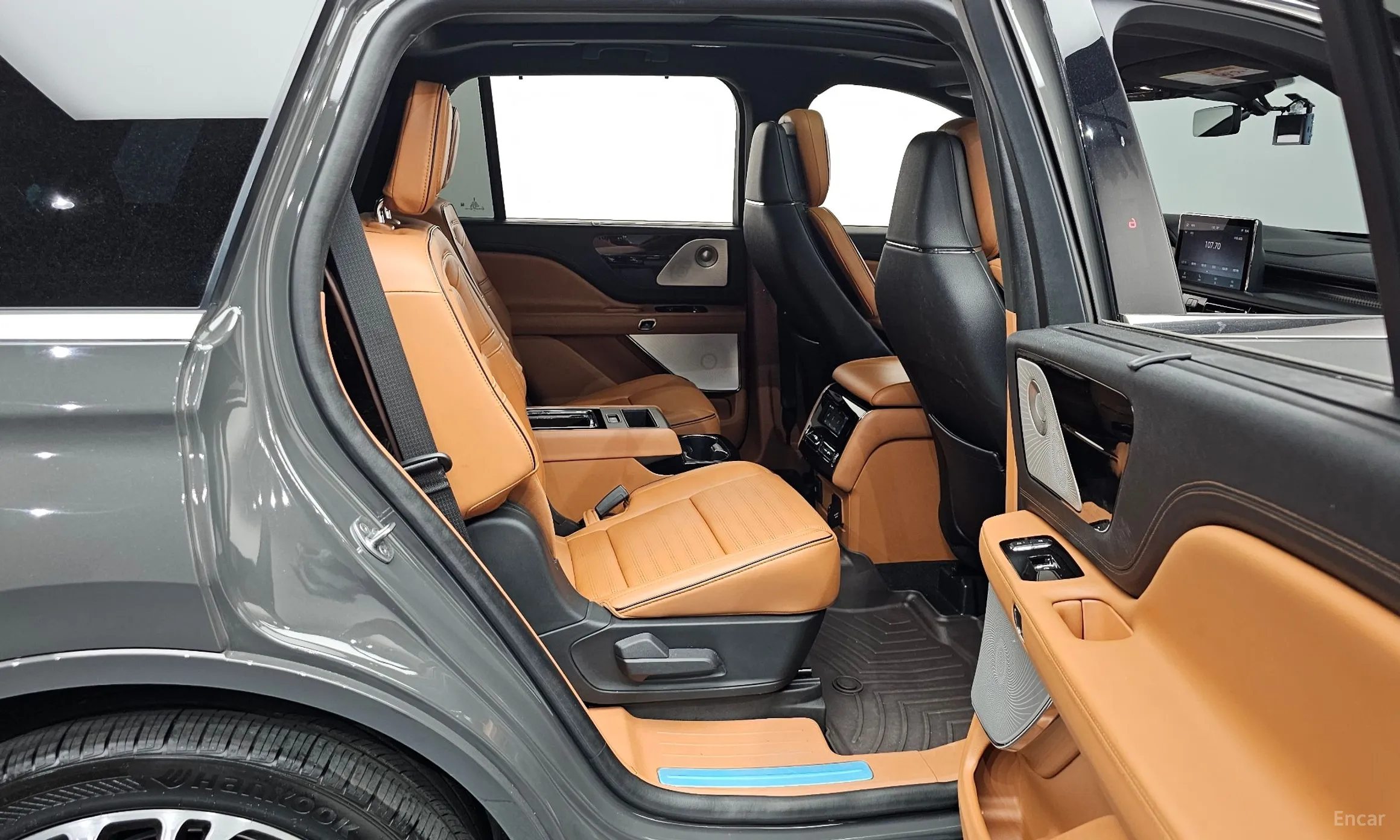 Lincoln Aviator 2nd Generation превью 11