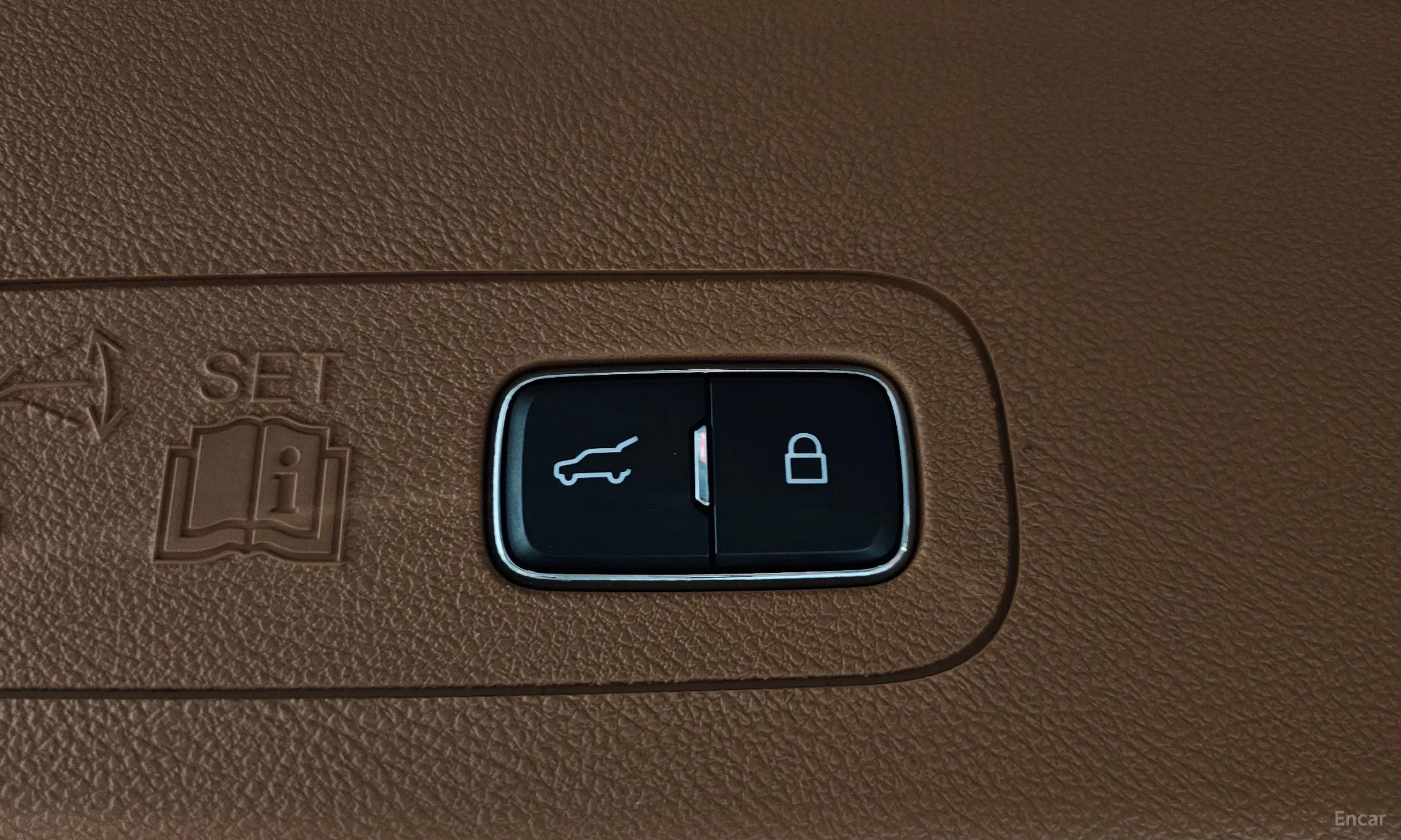 Lincoln Aviator 2nd Generation превью 16