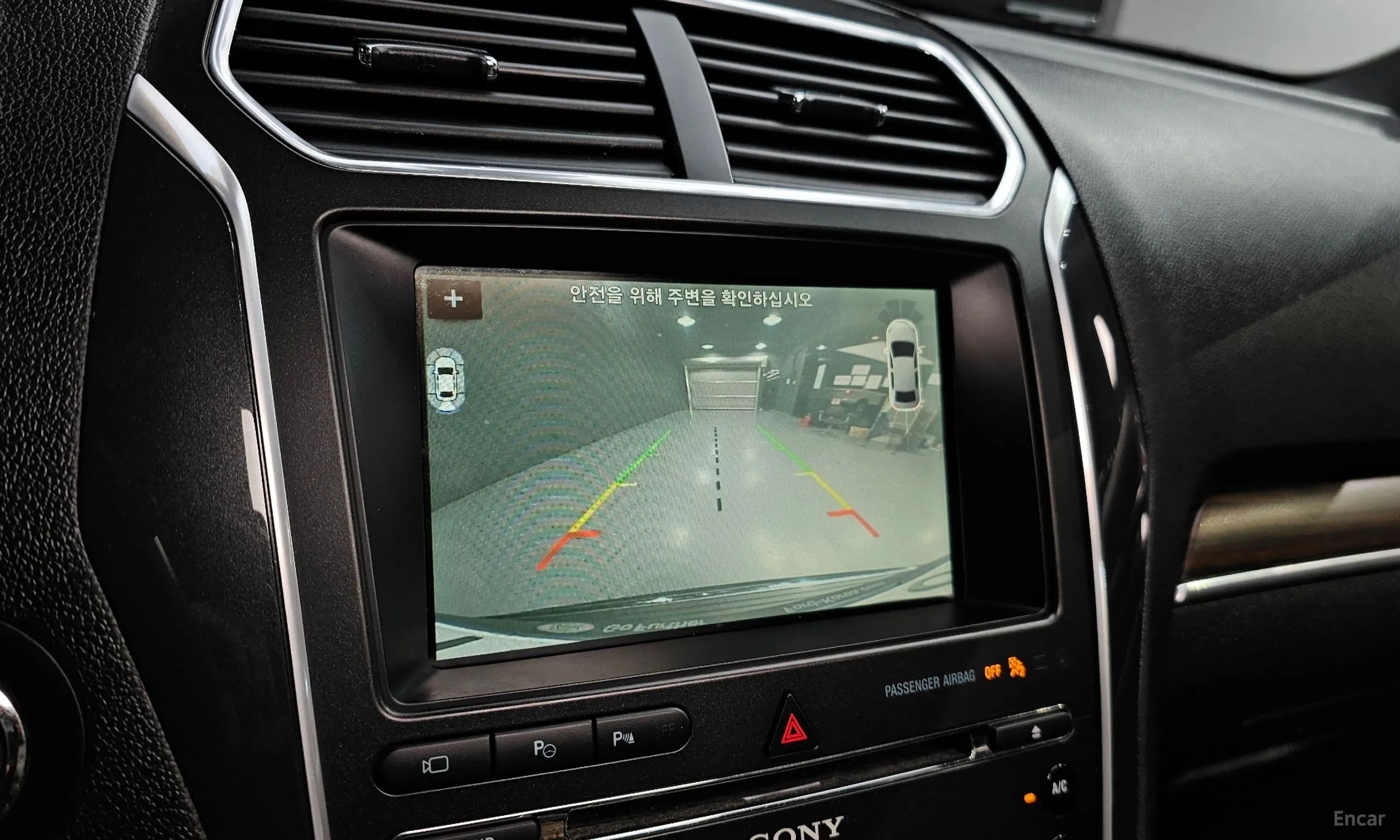 Ford Explorer превью 15