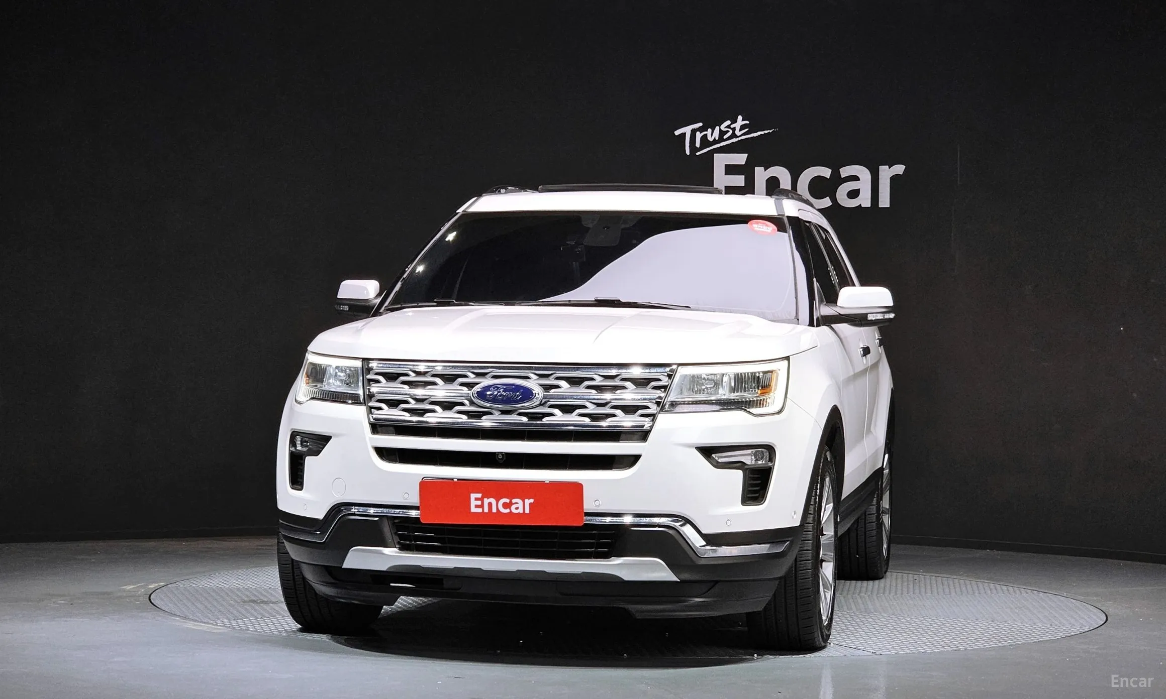 Ford Explorer превью 3