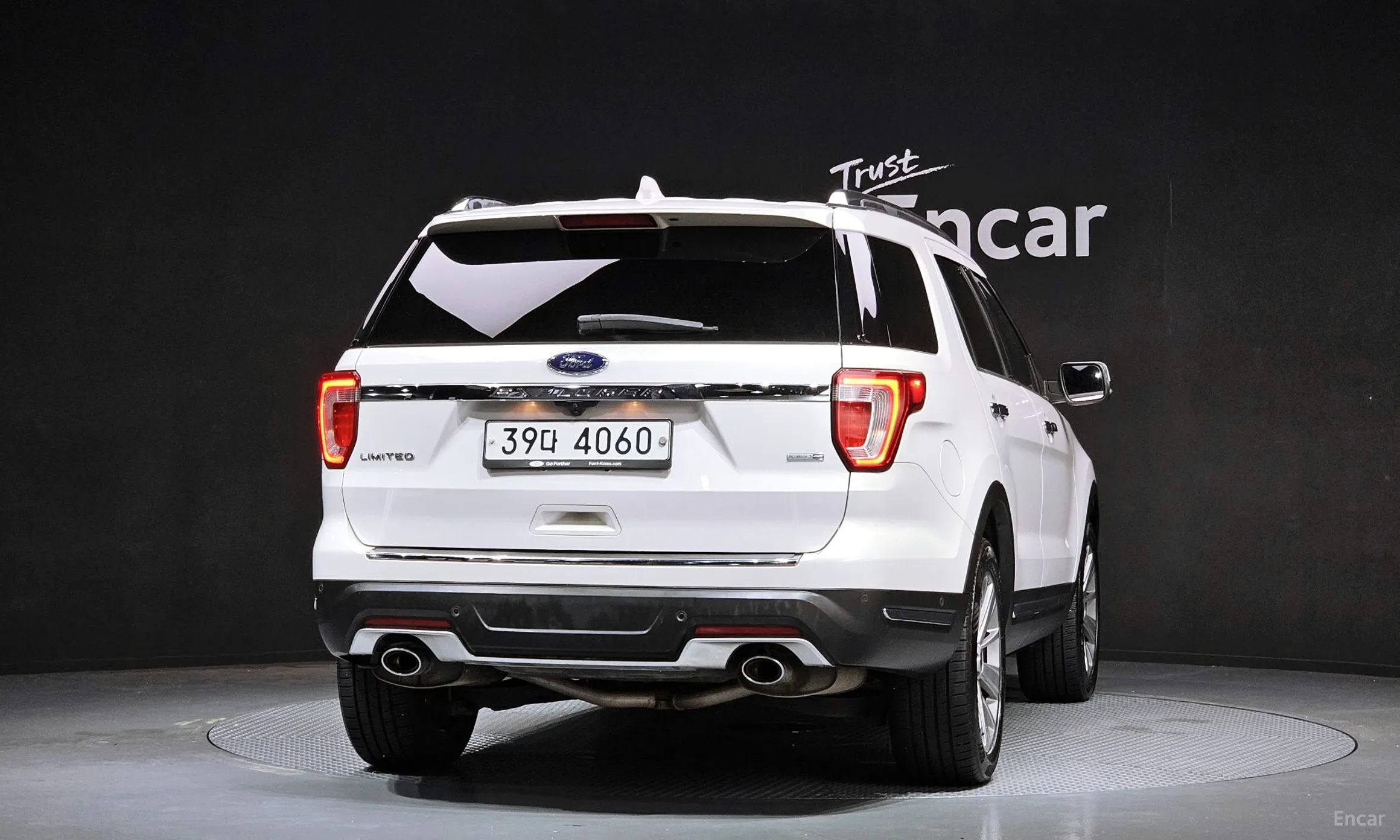 Ford Explorer превью 4