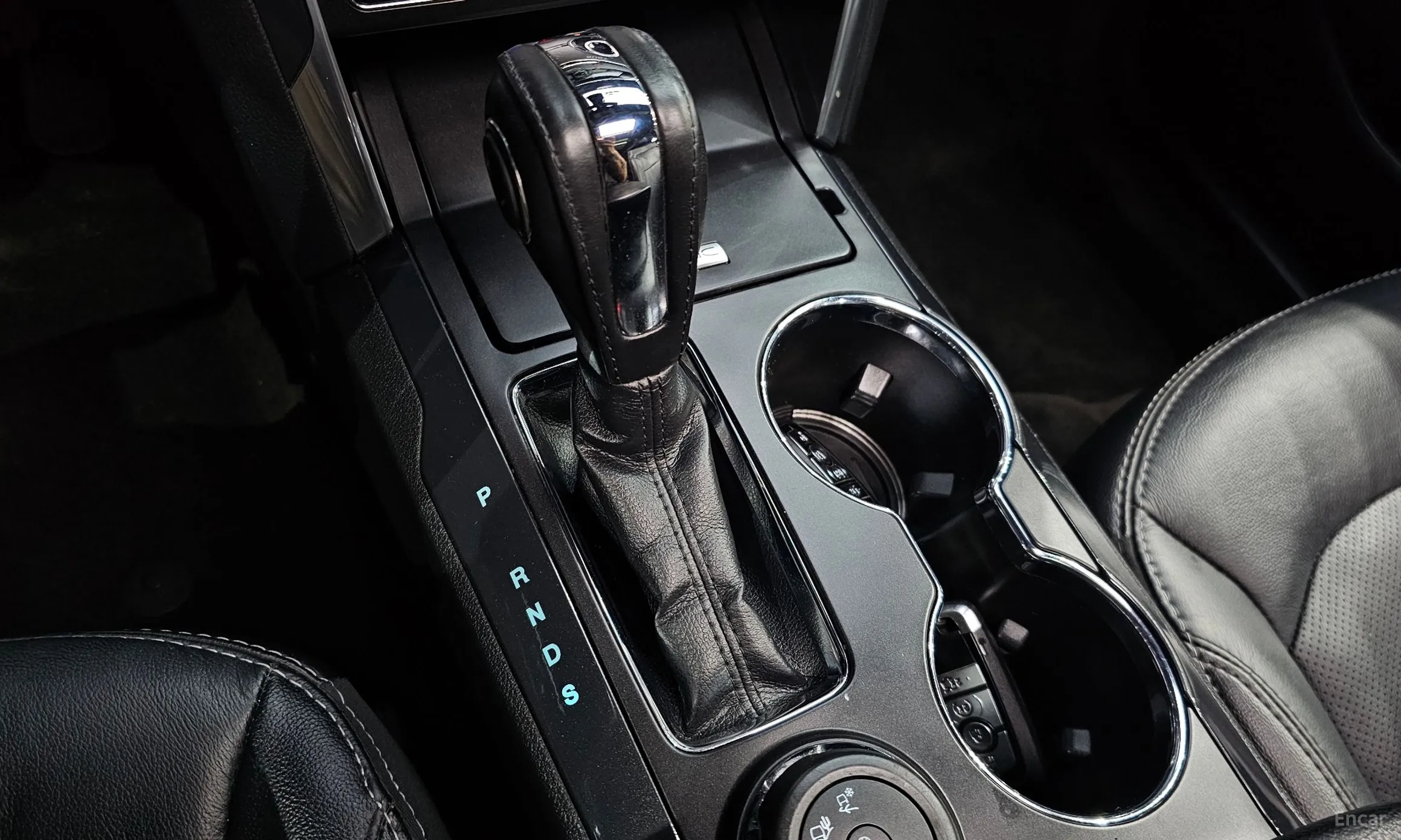 Ford Explorer превью 9