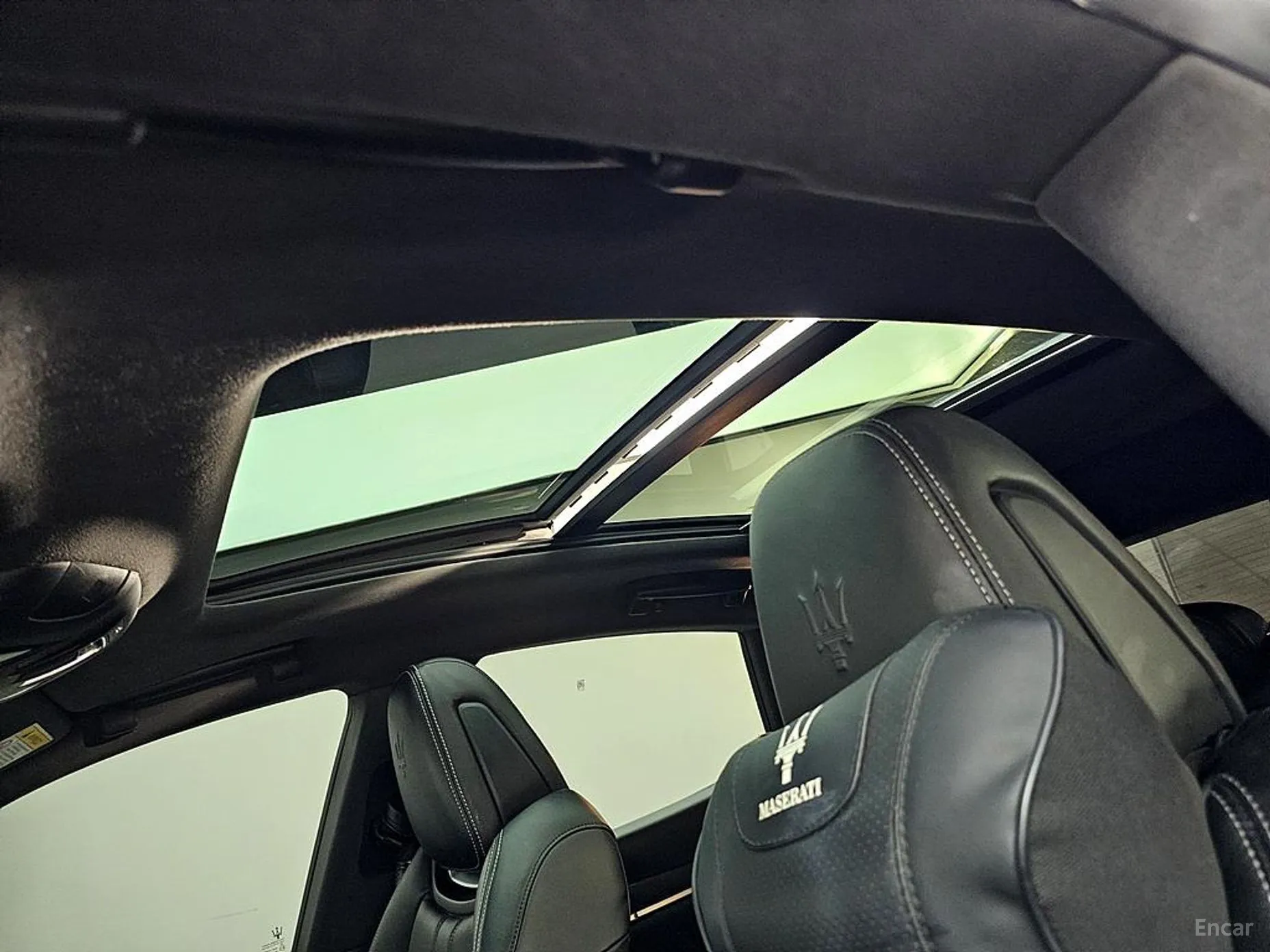 Maserati Levante превью 12