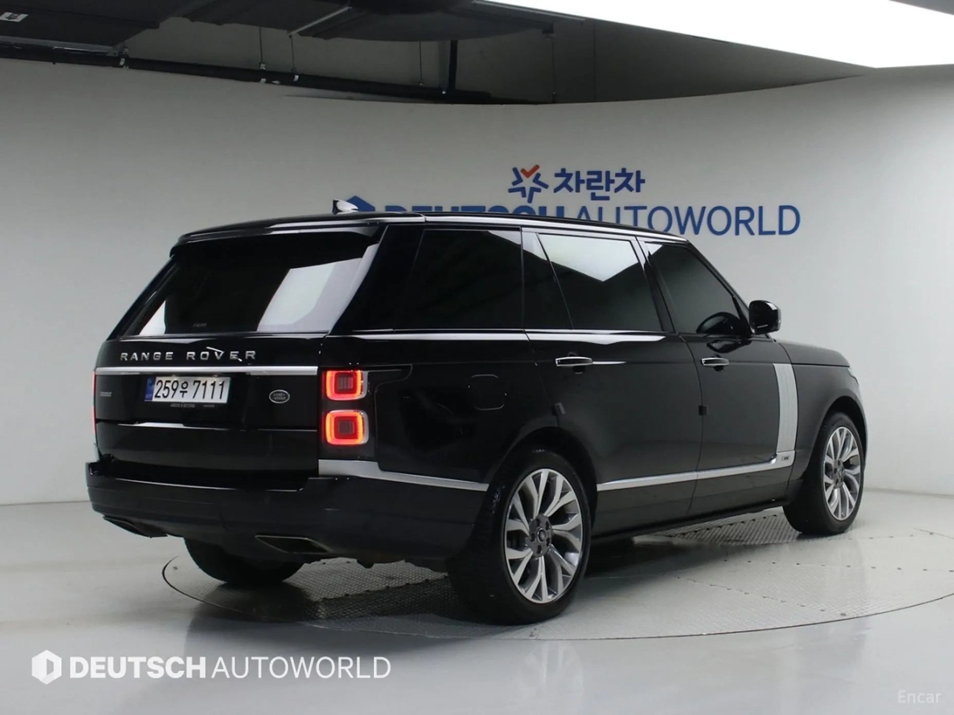 Land Rover Range Rover 4th Generation