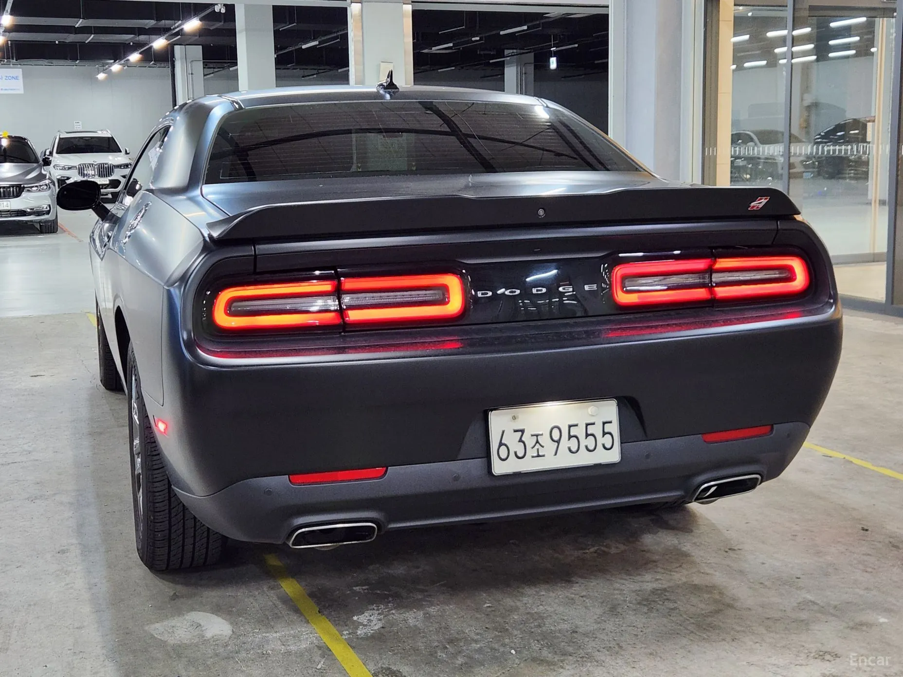 Dodge Challenger превью 20