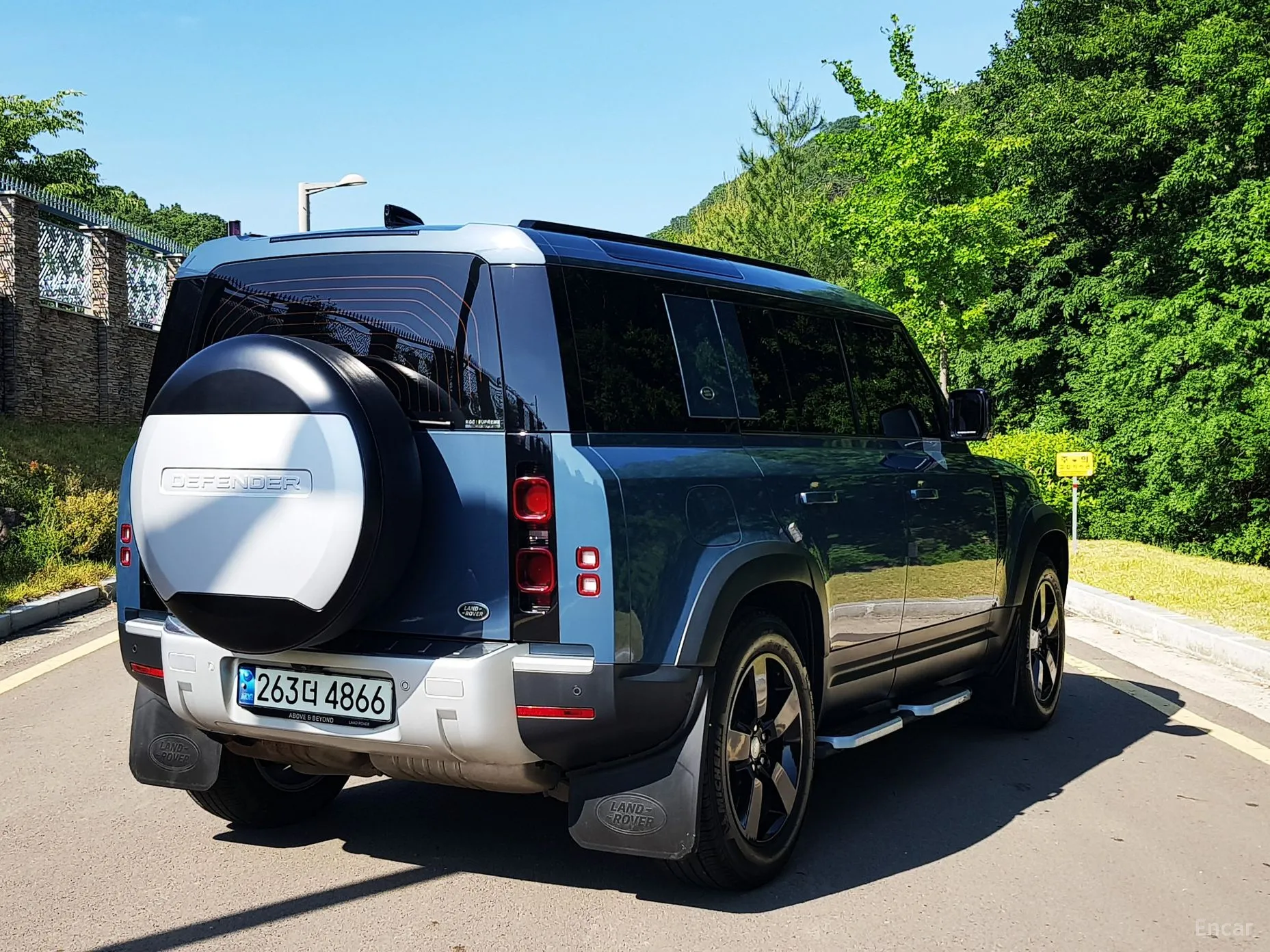 Land Rover Defender (L663) превью 3