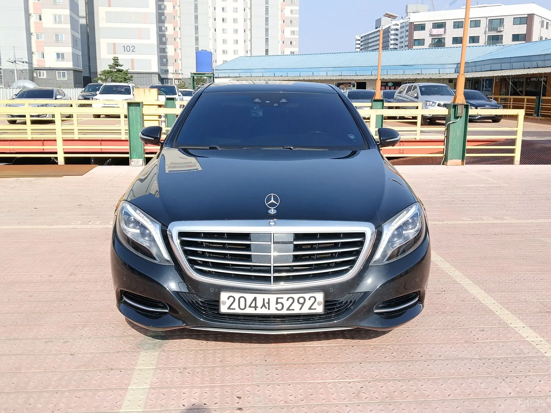 Mercedes Benz S-Class W222