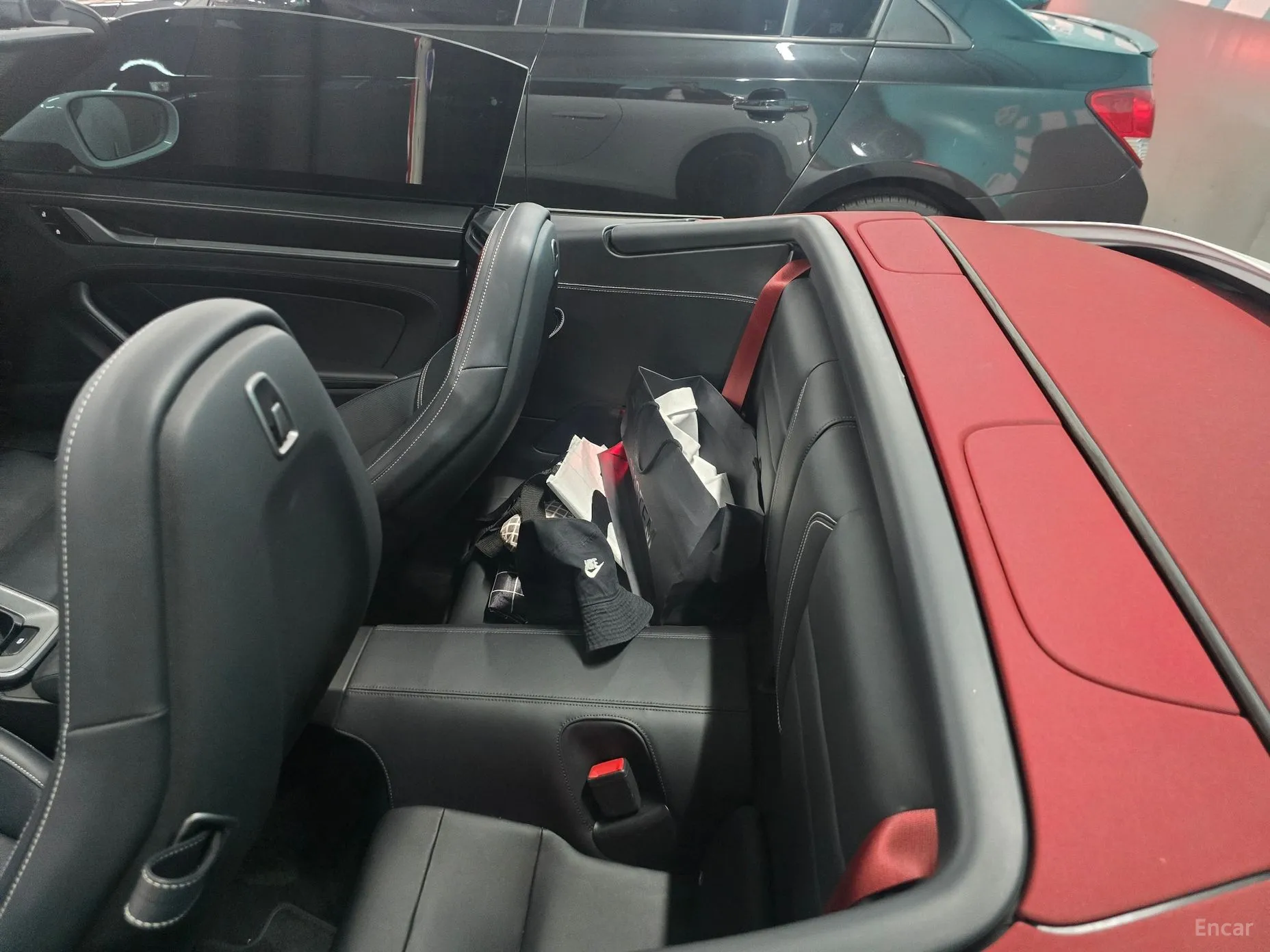 Porsche 911 (992) превью 12
