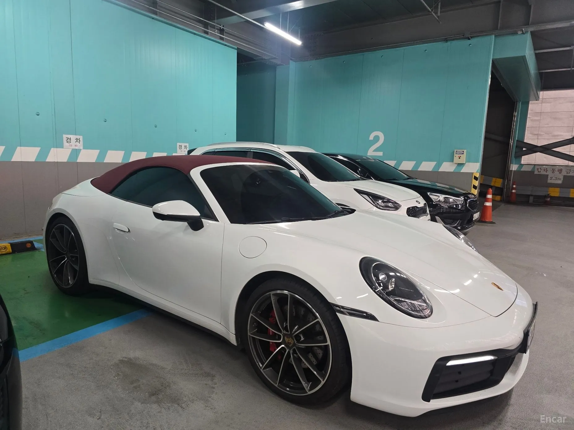 Porsche 911 (992)