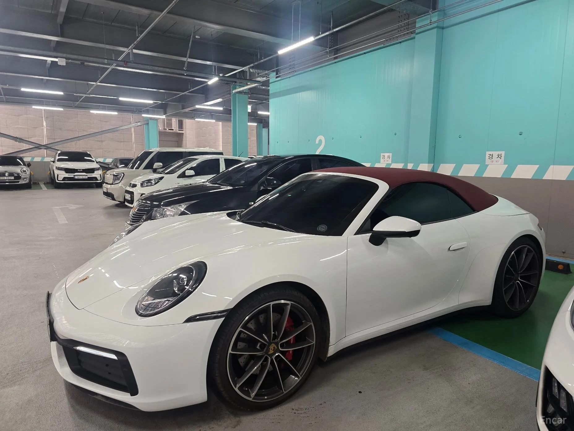 Porsche 911 (992) превью 3