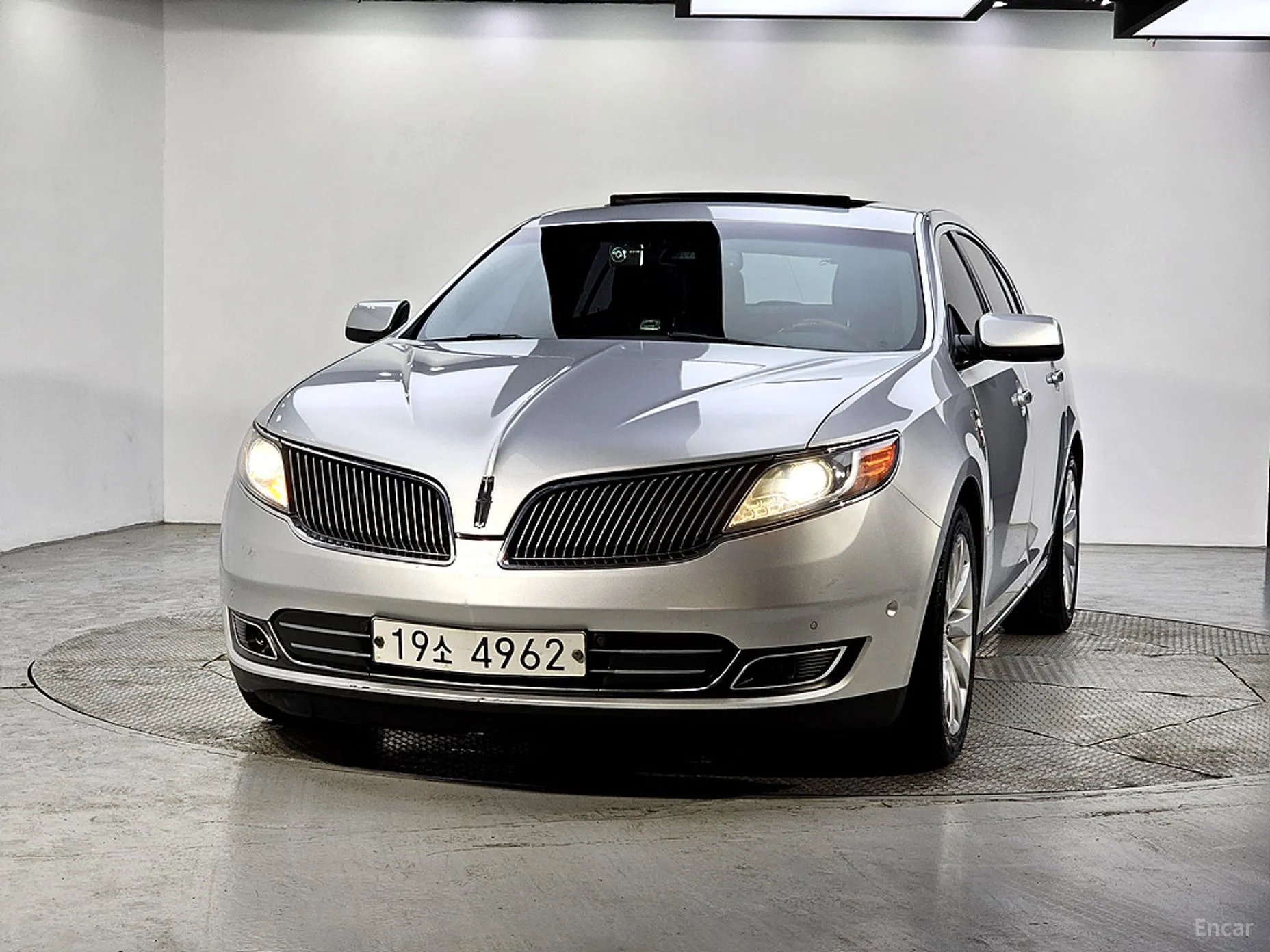 Lincoln New MKS