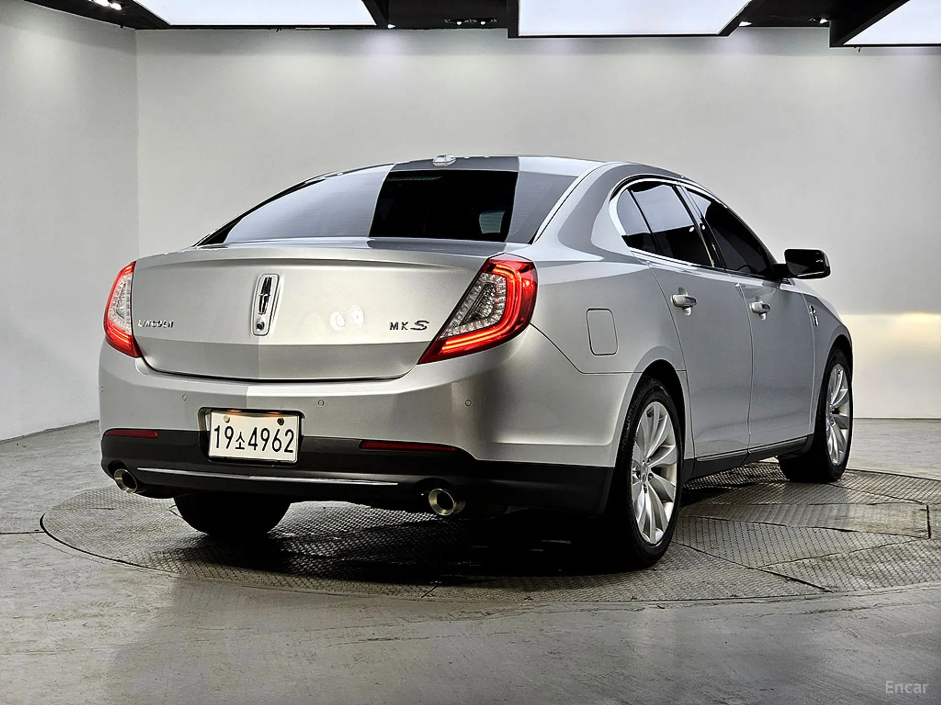 Lincoln New MKS превью 4