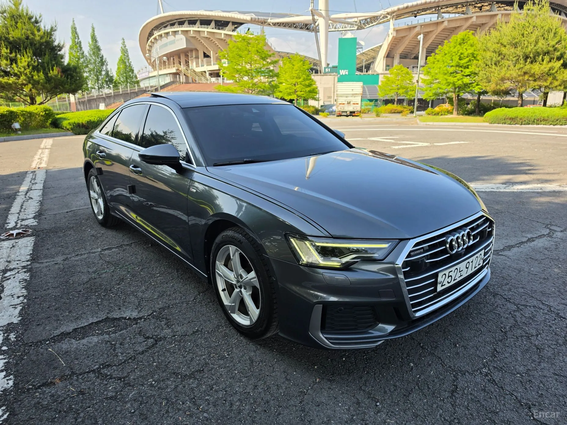 Audi A6 (C8) превью 5