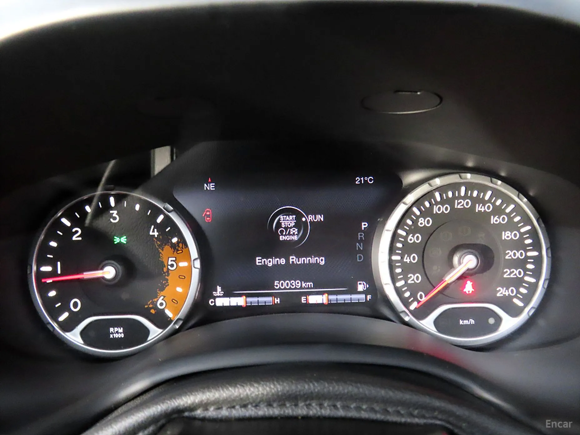 Jeep Renegade превью 7