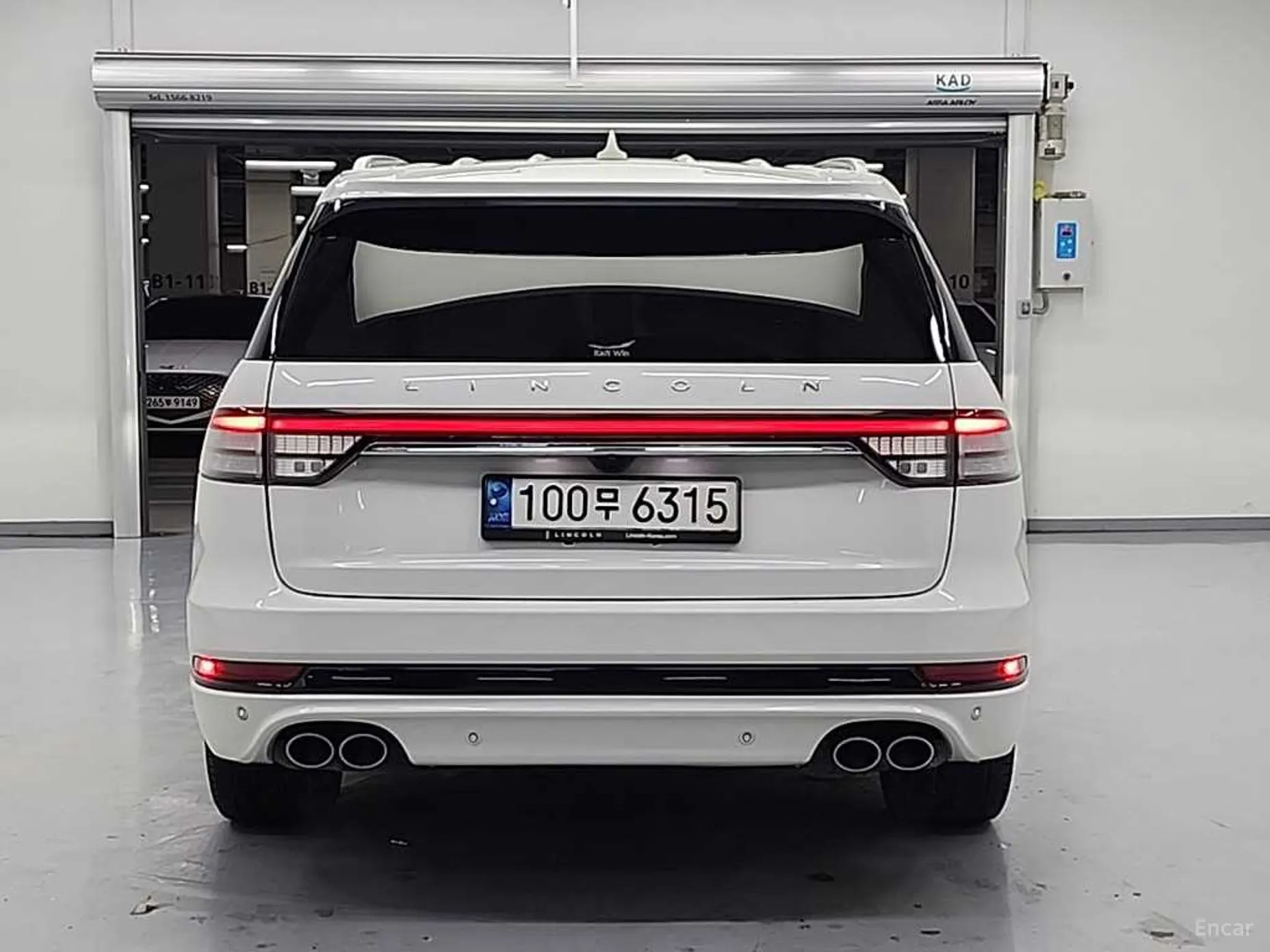 Lincoln Aviator 2nd Generation превью 3