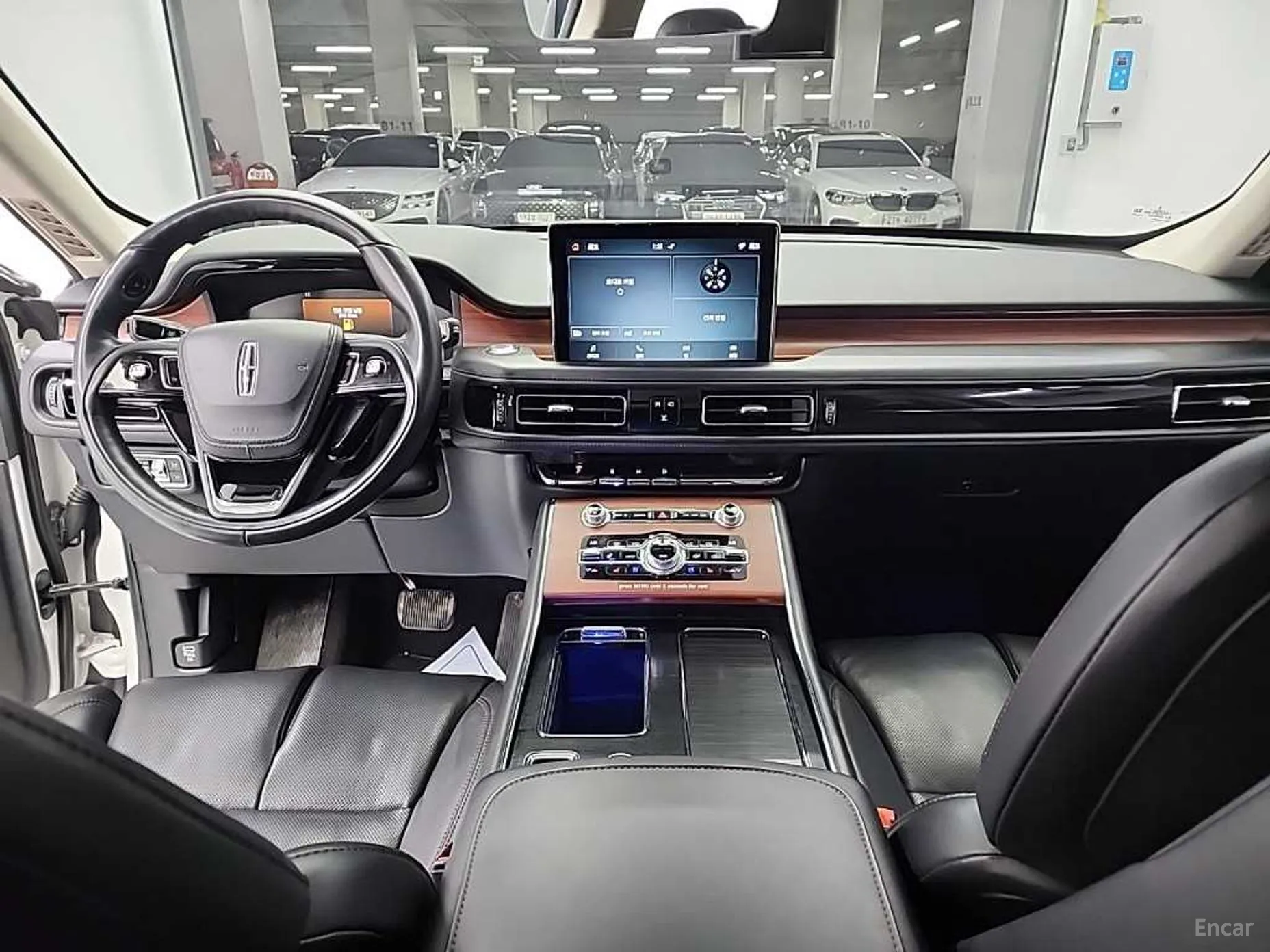 Lincoln Aviator 2nd Generation превью 7
