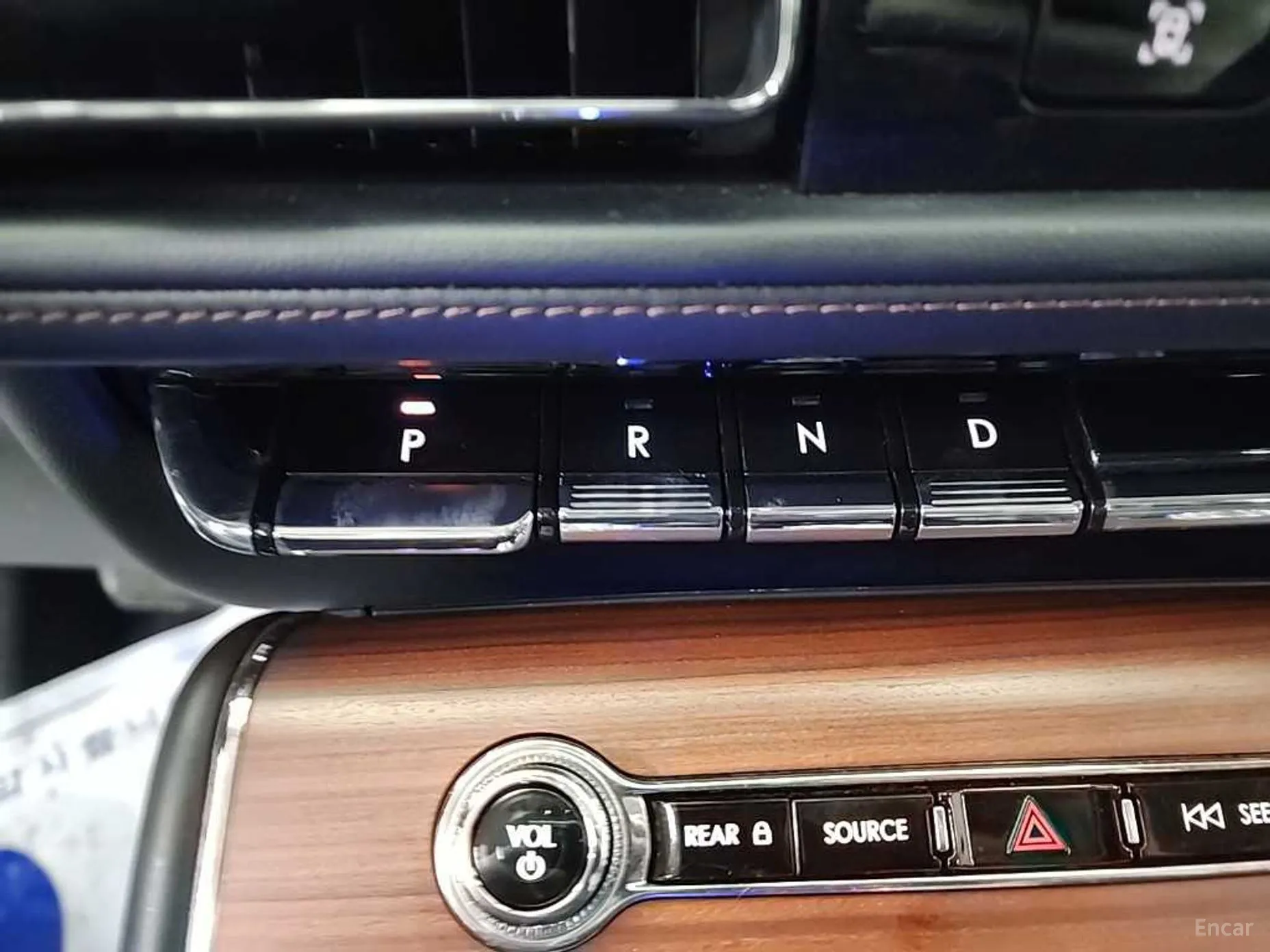 Lincoln Aviator 2nd Generation превью 8