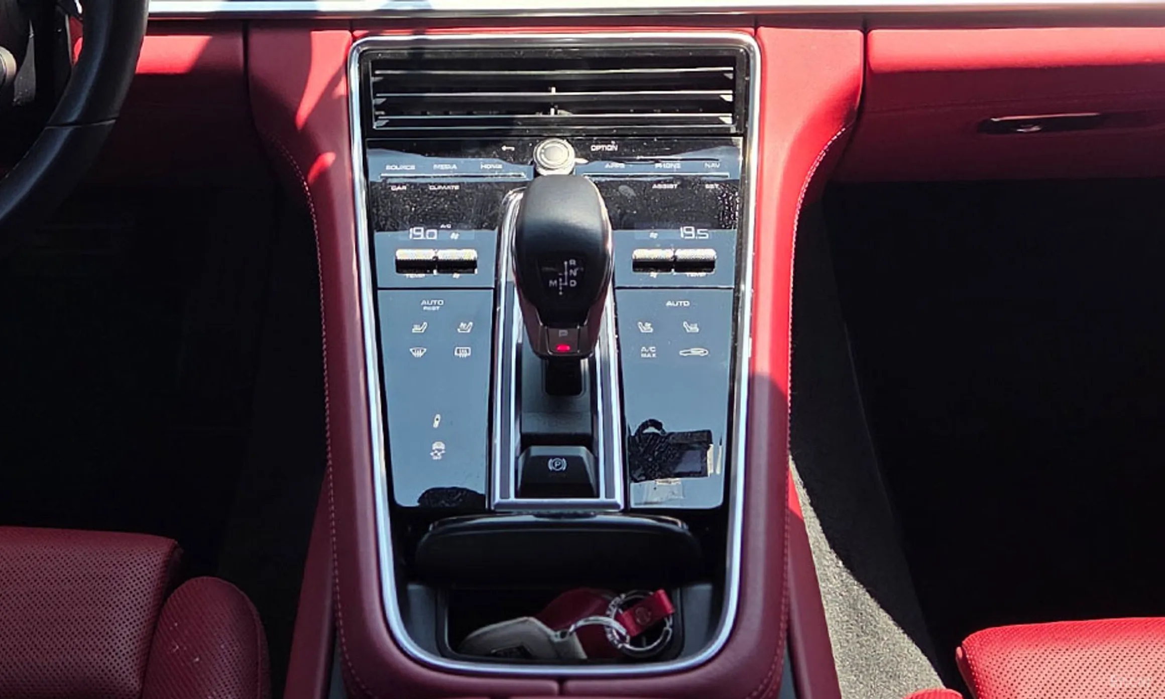 Porsche Panamera (971) превью 8