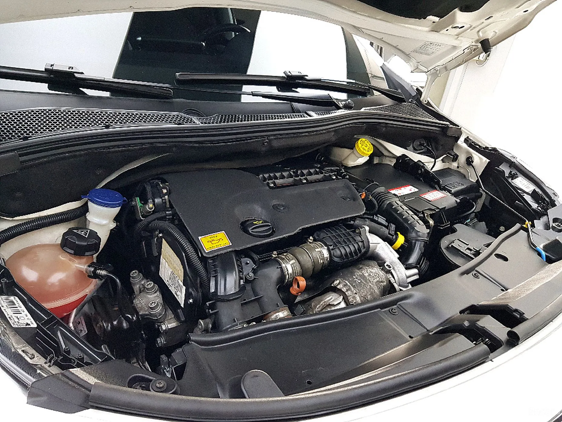 Peugeot 2008. превью 6
