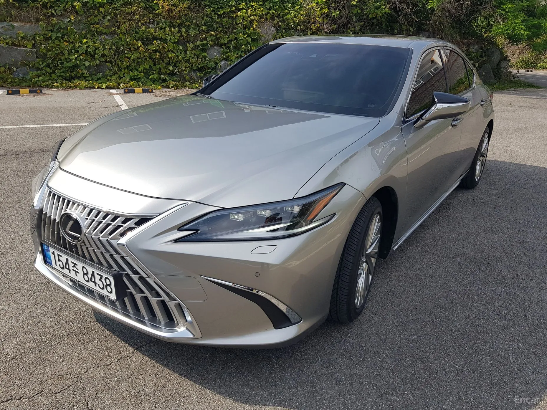Lexus ES300h 7th Generation