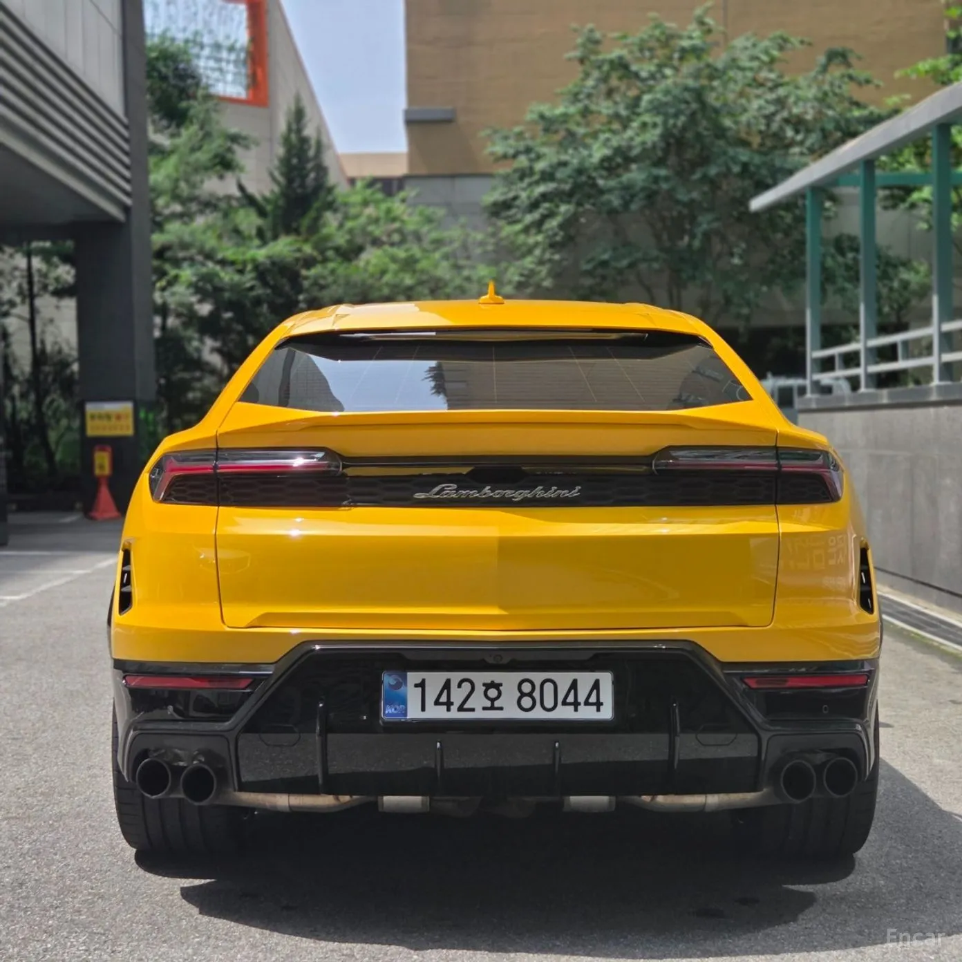 Lamborghini Urus превью 4