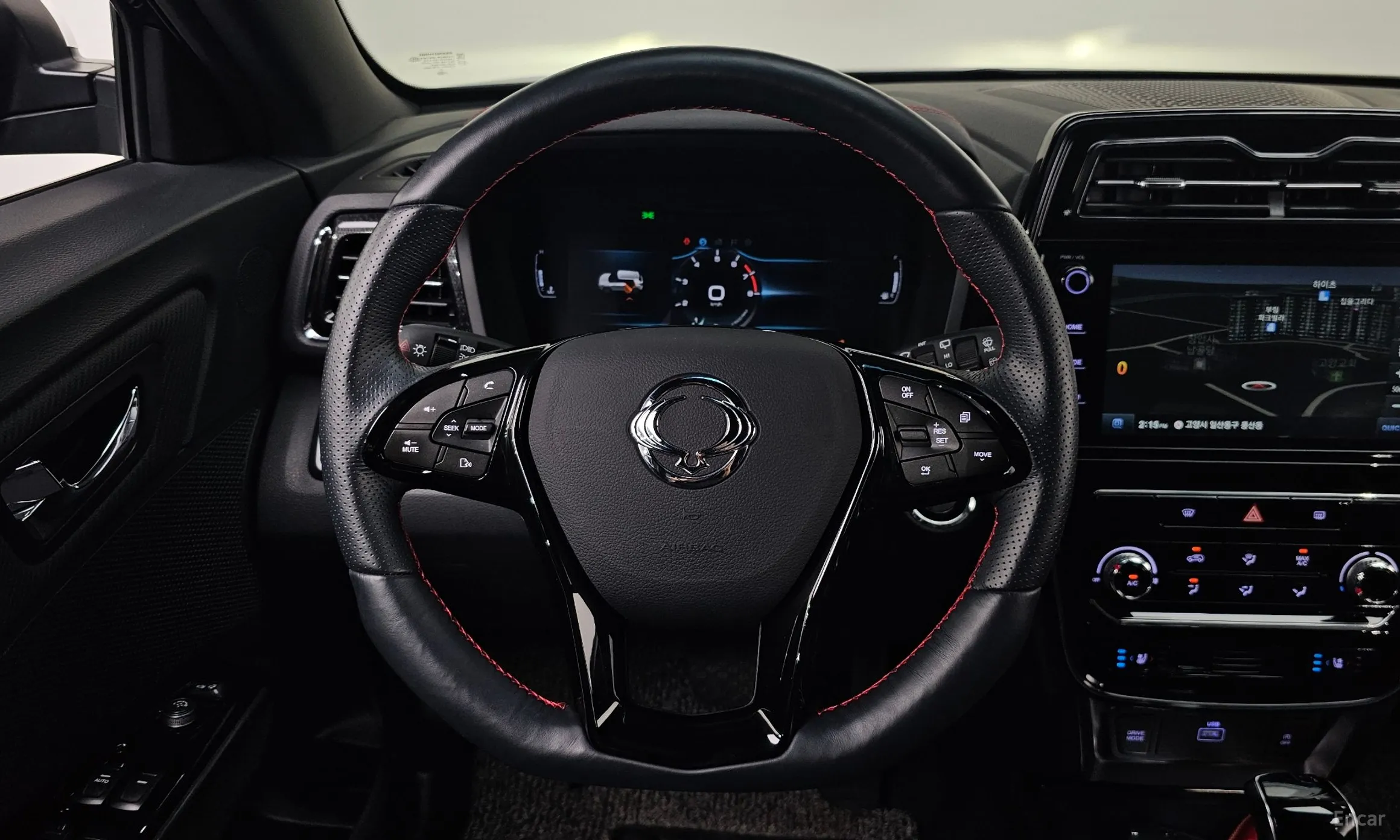 KG Mobility (SsangYong) Berry New Tivoli превью 12