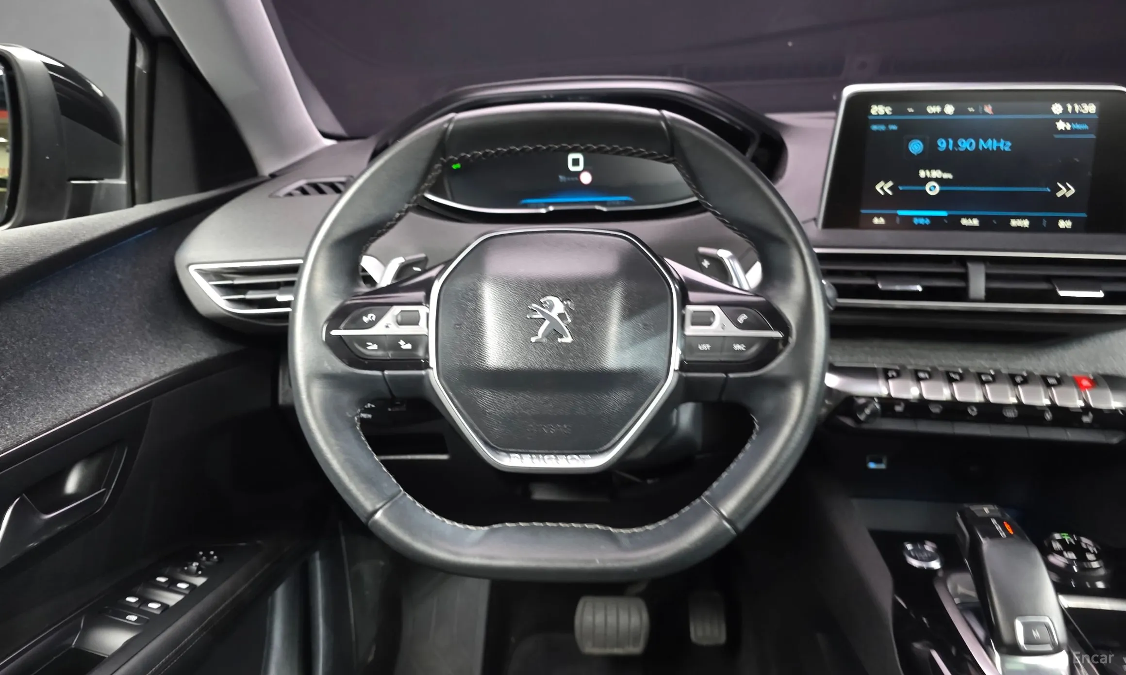 Peugeot 3008 2nd generation превью 12